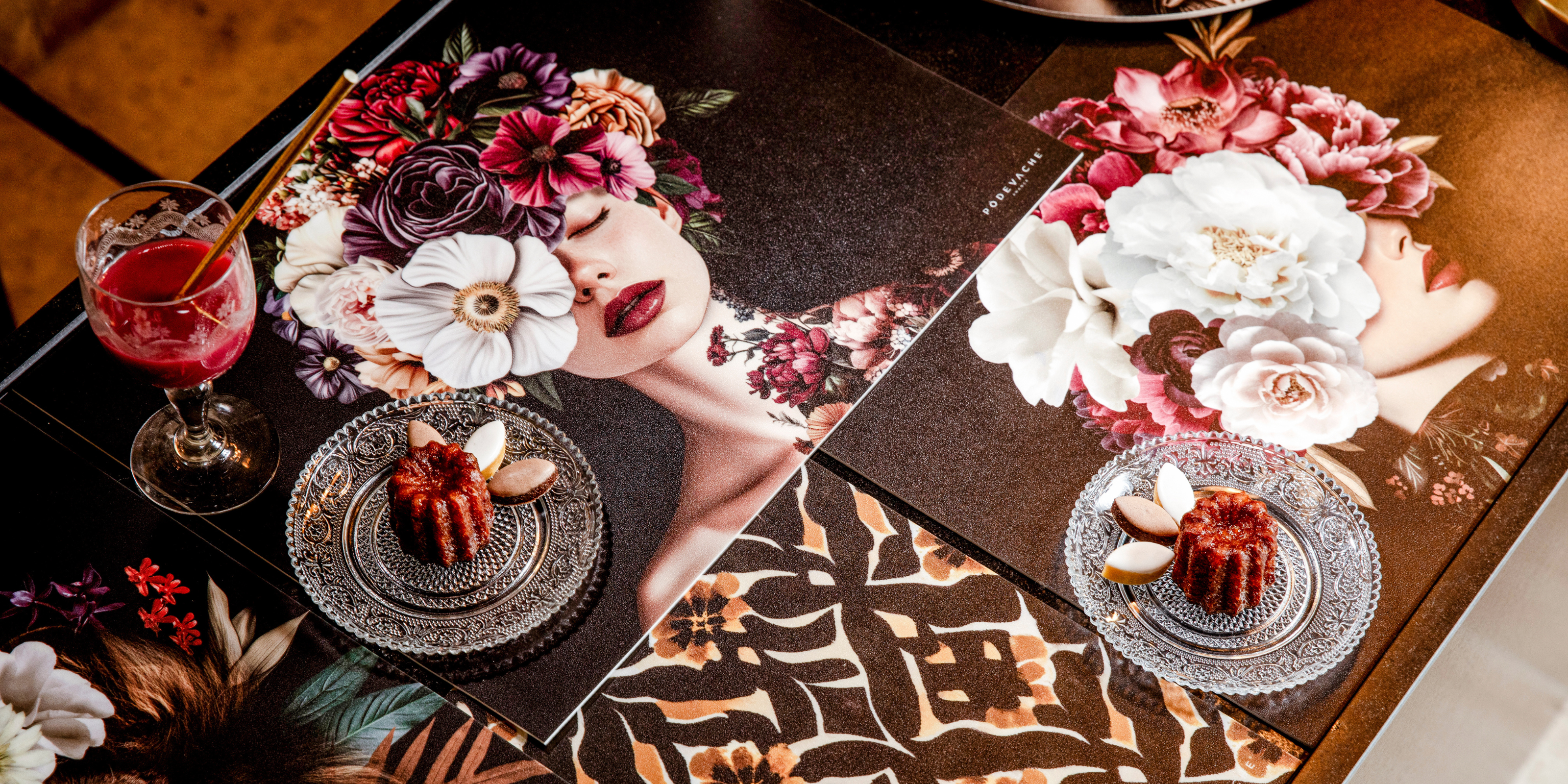 Sets de table vinyle Thème Femme Fleurs