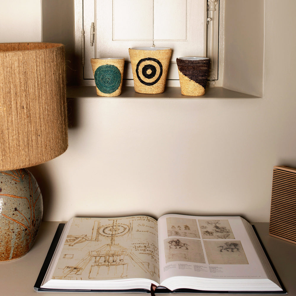 Bougie parfumée tressé raphia Busanga - Midnight Gold