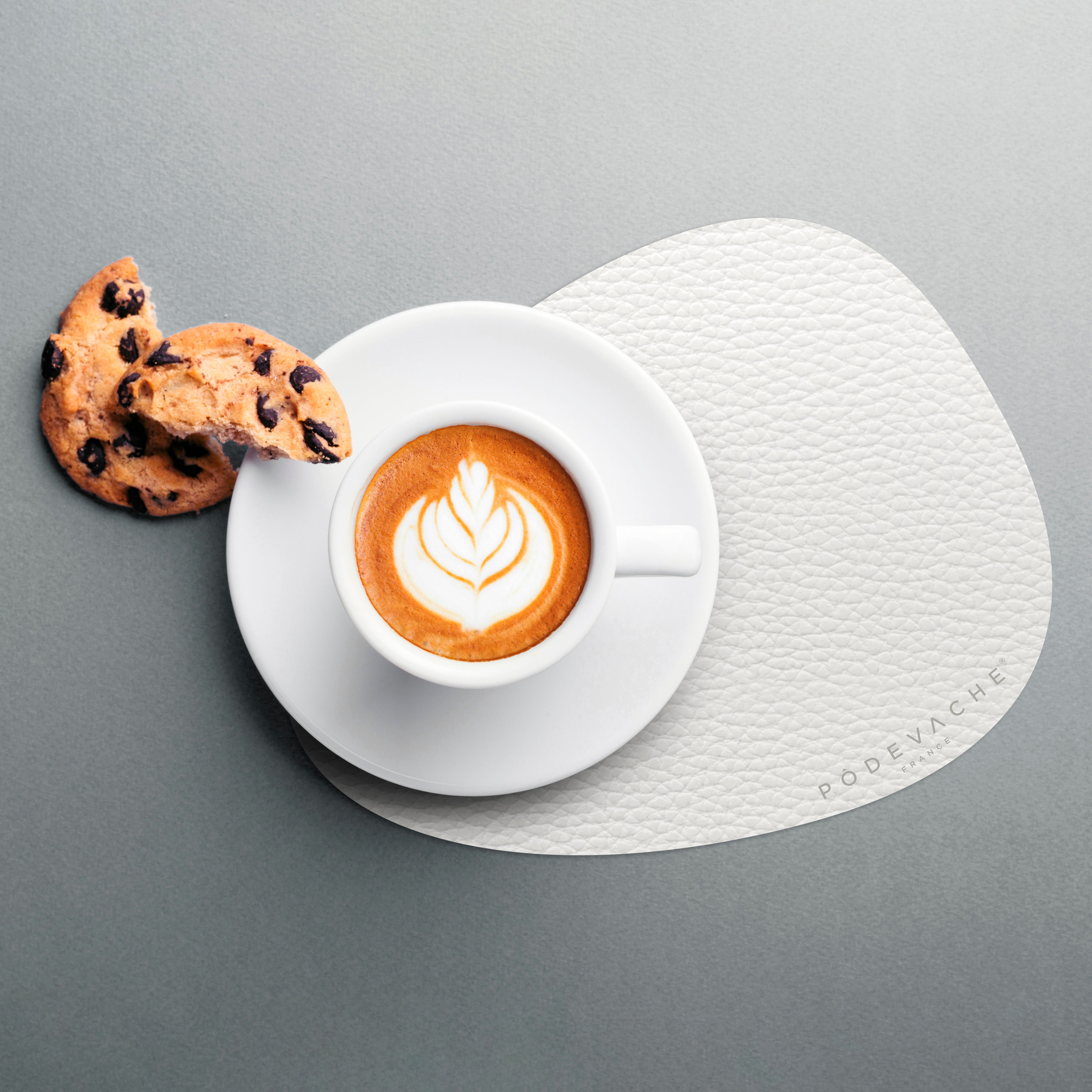 Set of 6 Calag vinyl coasters - Pebble