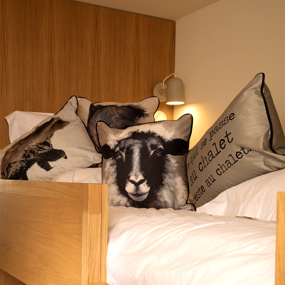 Pikes velvet cushion