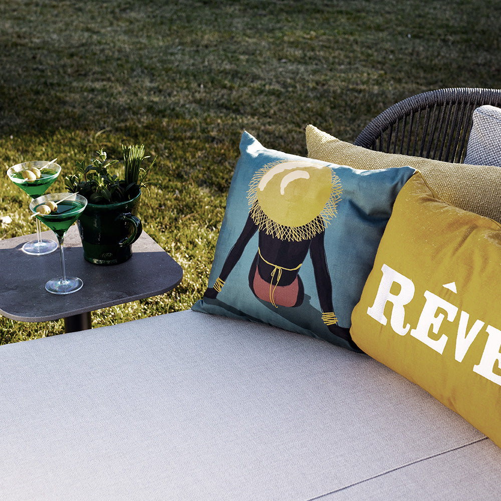 Aliga outdoor cushion