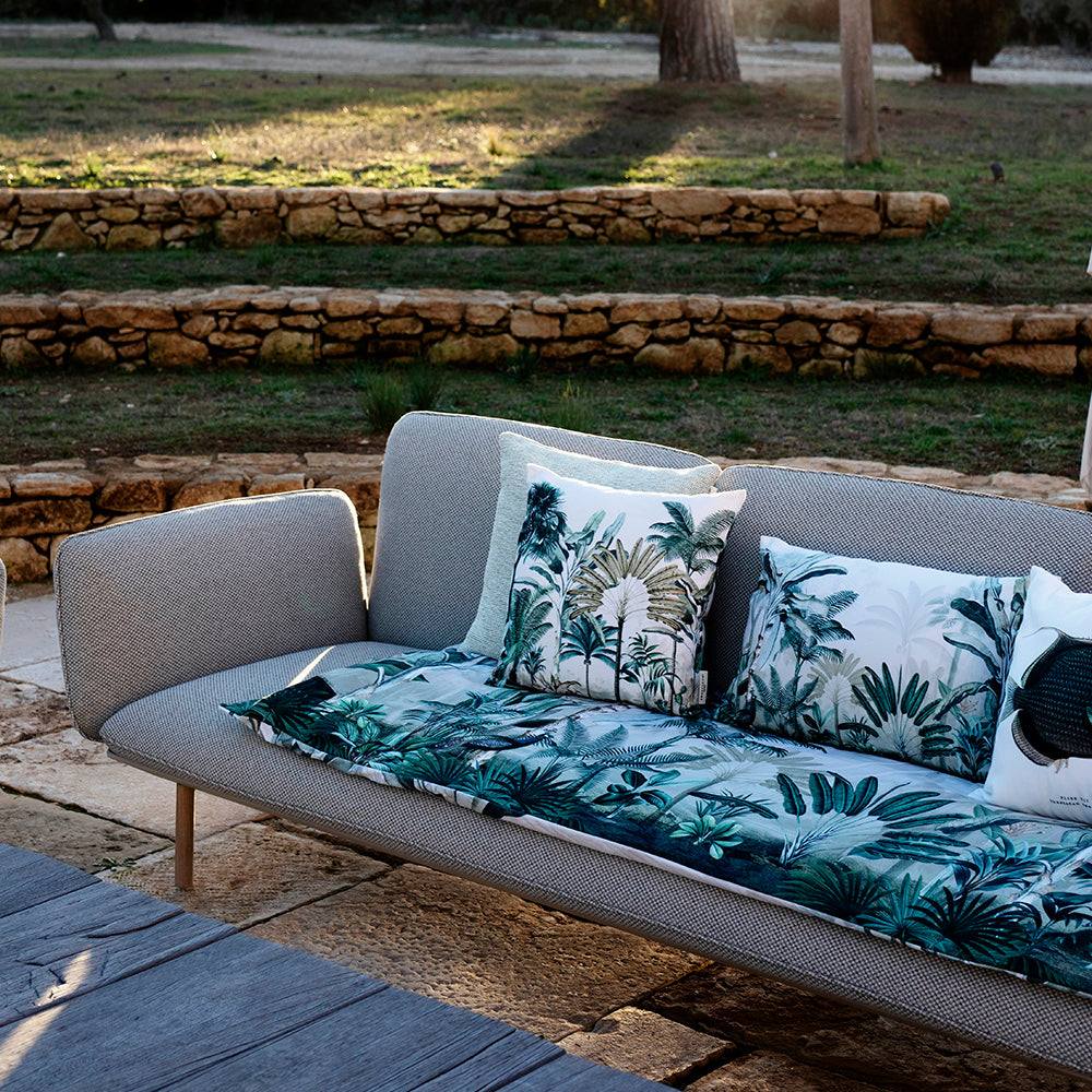 Maggona velvet cushion