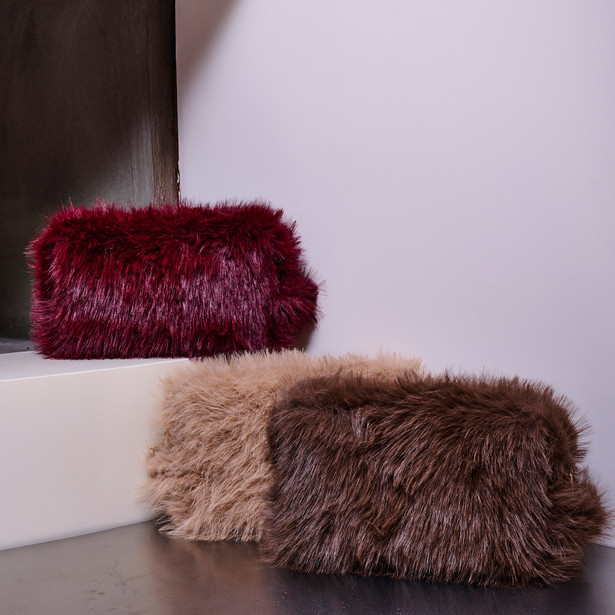 Pochette en fausse fourrure Florence