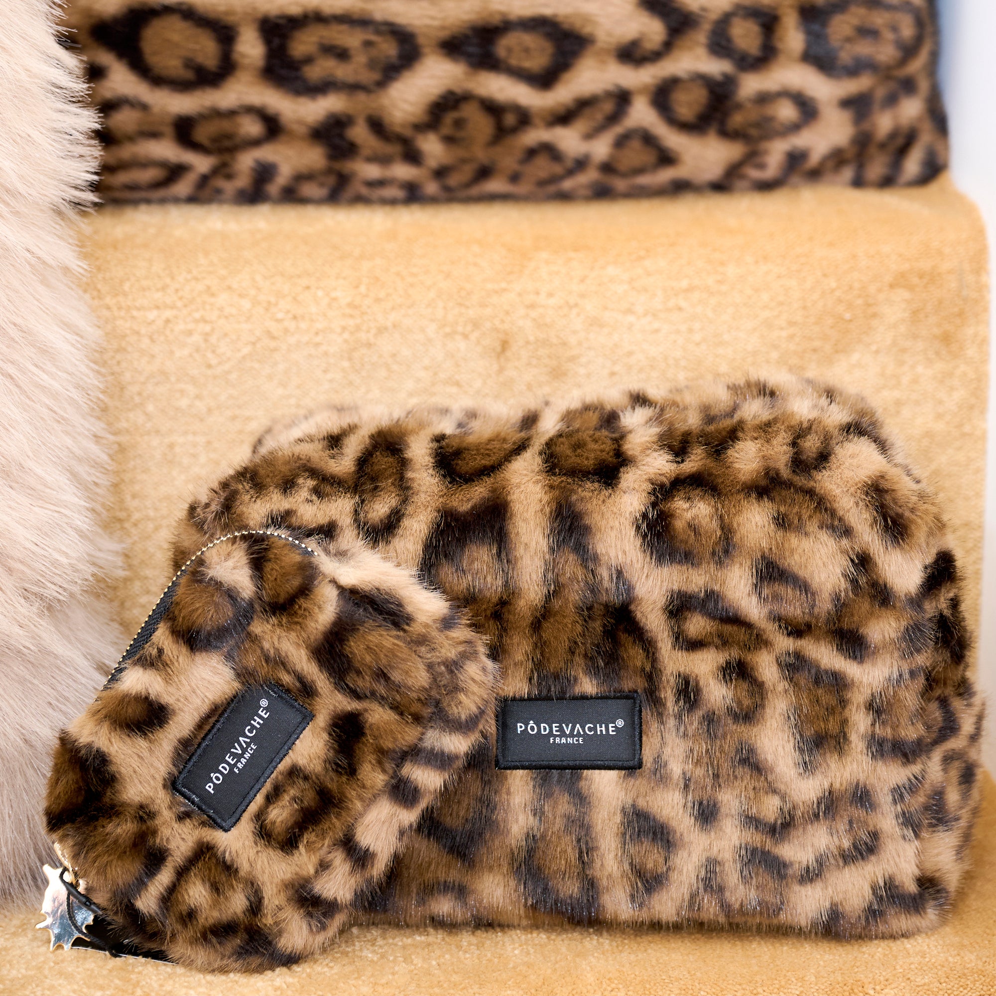 Porte-monnaie en fausse fourrure Léopard