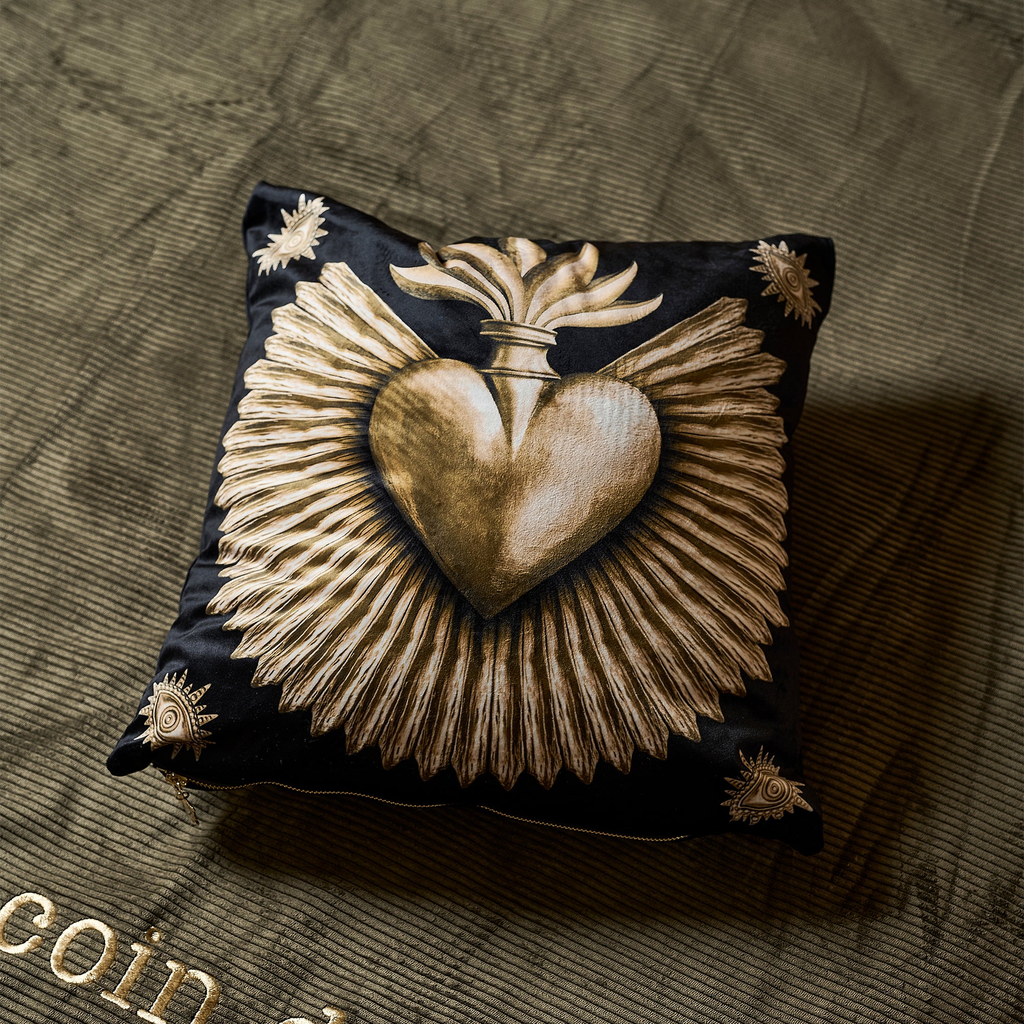 Coussin Velours Ex Voto Blesle