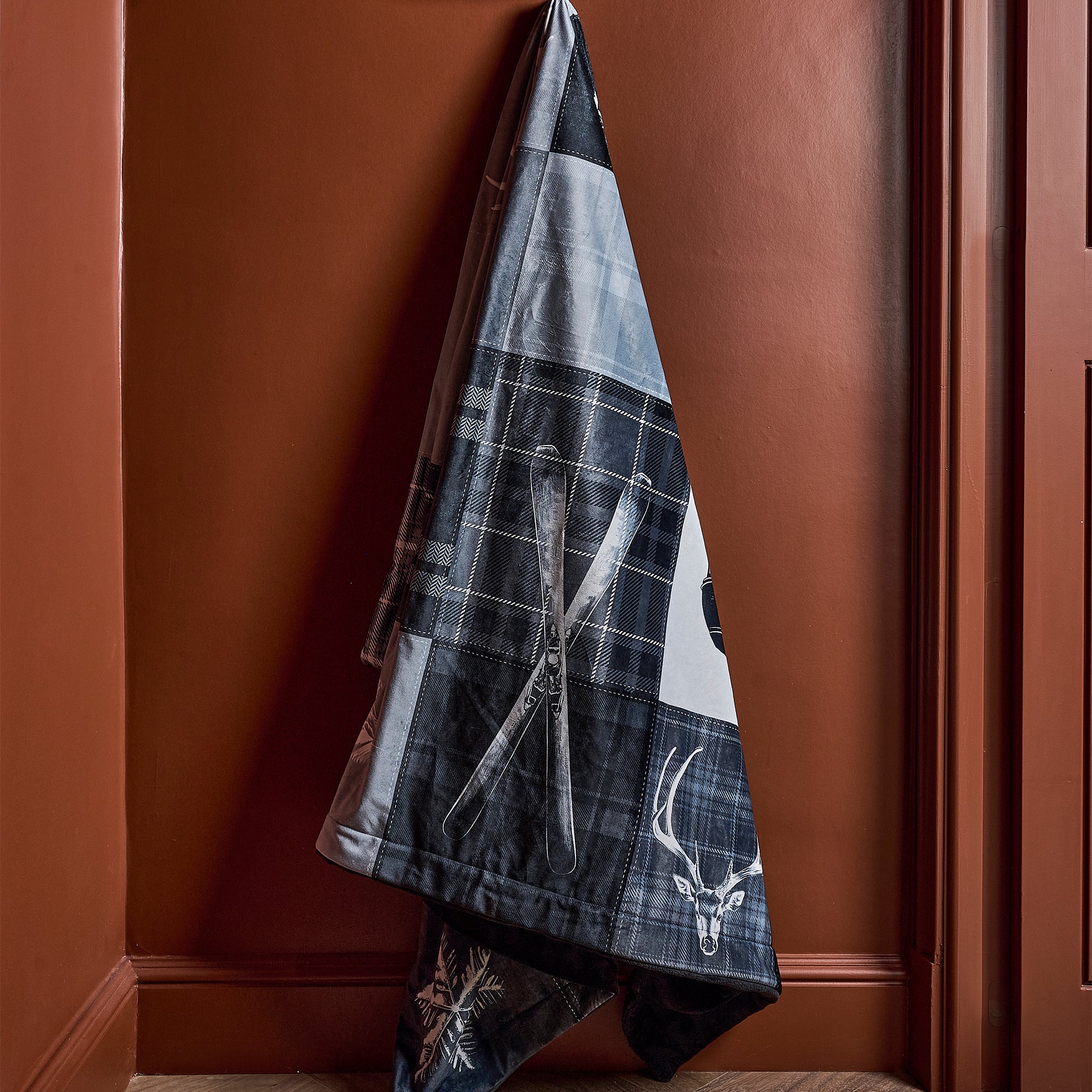 Harney velvet blanket