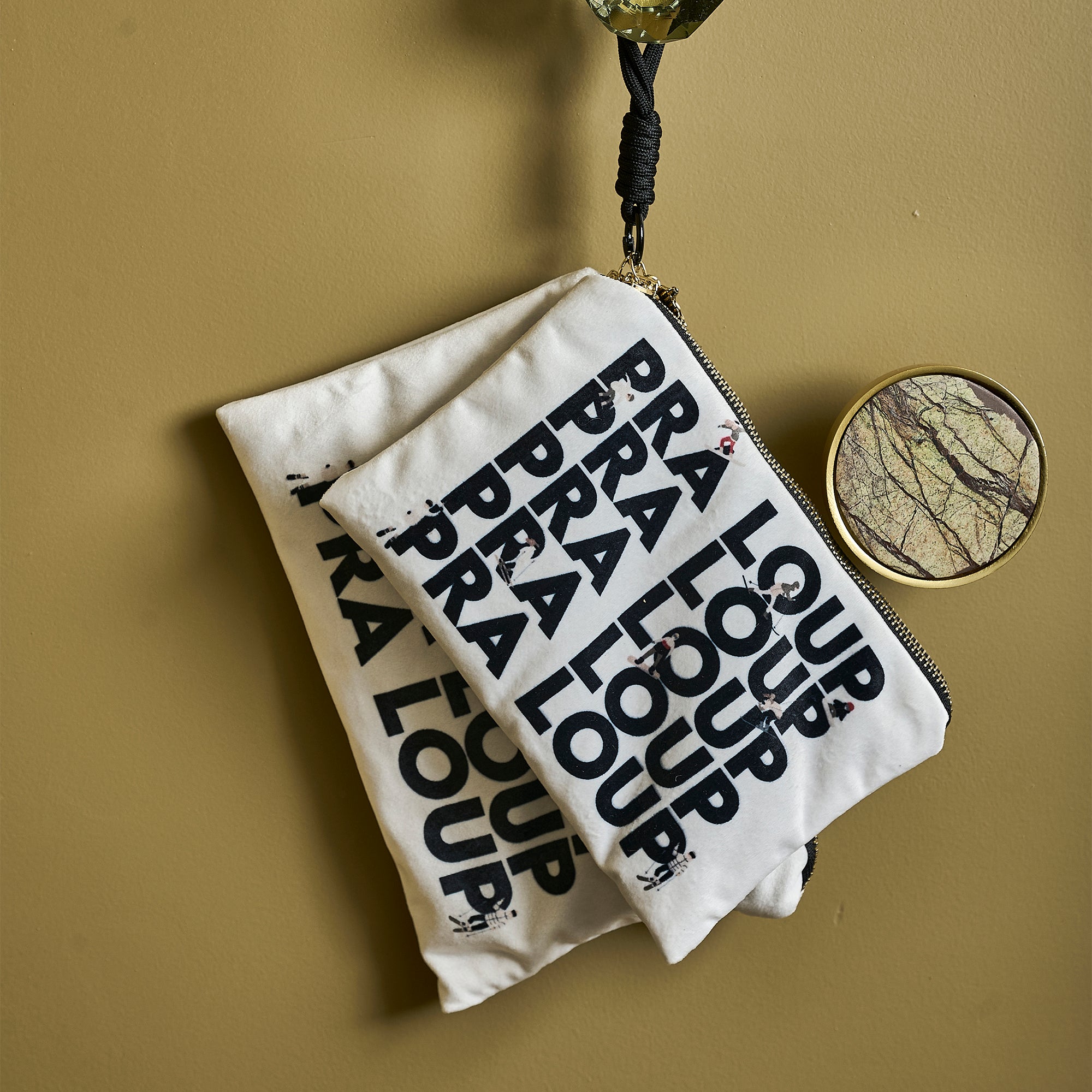 Pochette Velours Personnalisée Montagne Talloires S