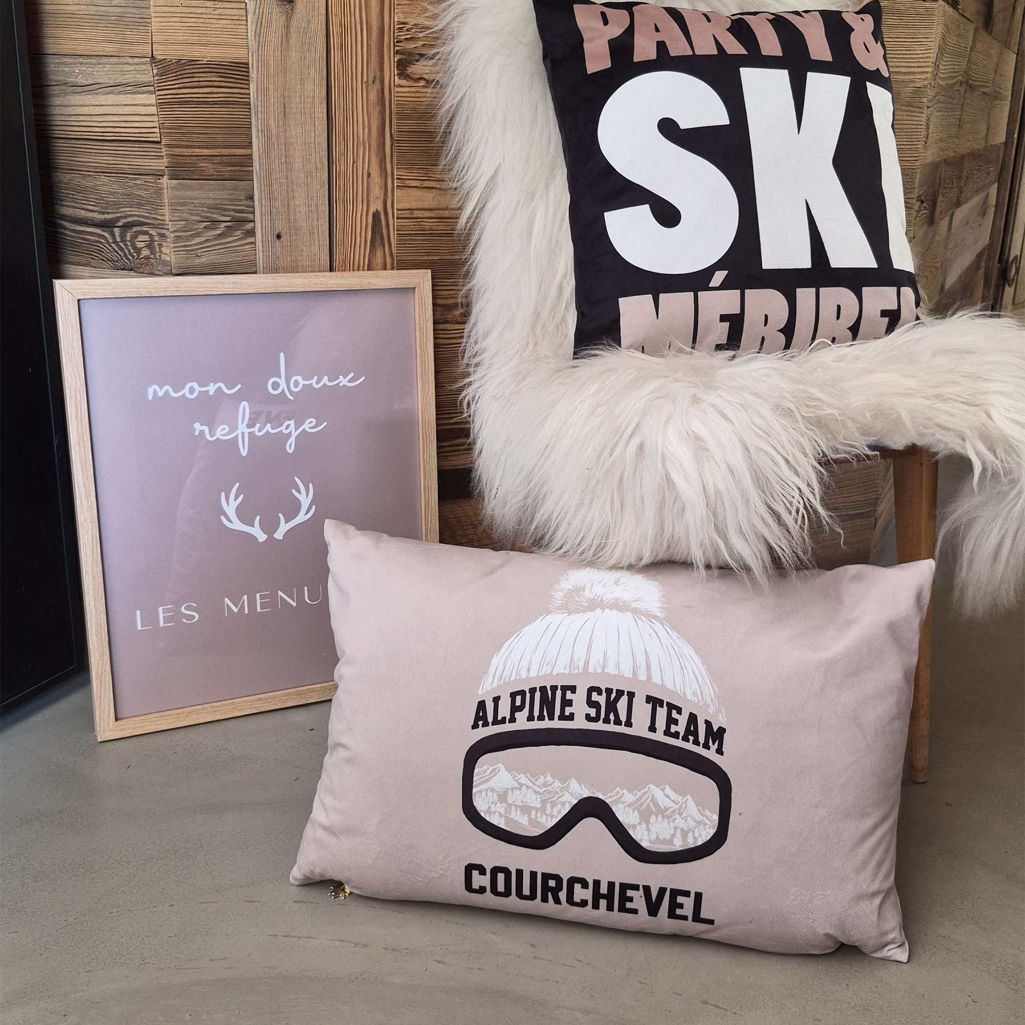Coussin Velours Personnalisé Montagne Diablerets Beige
