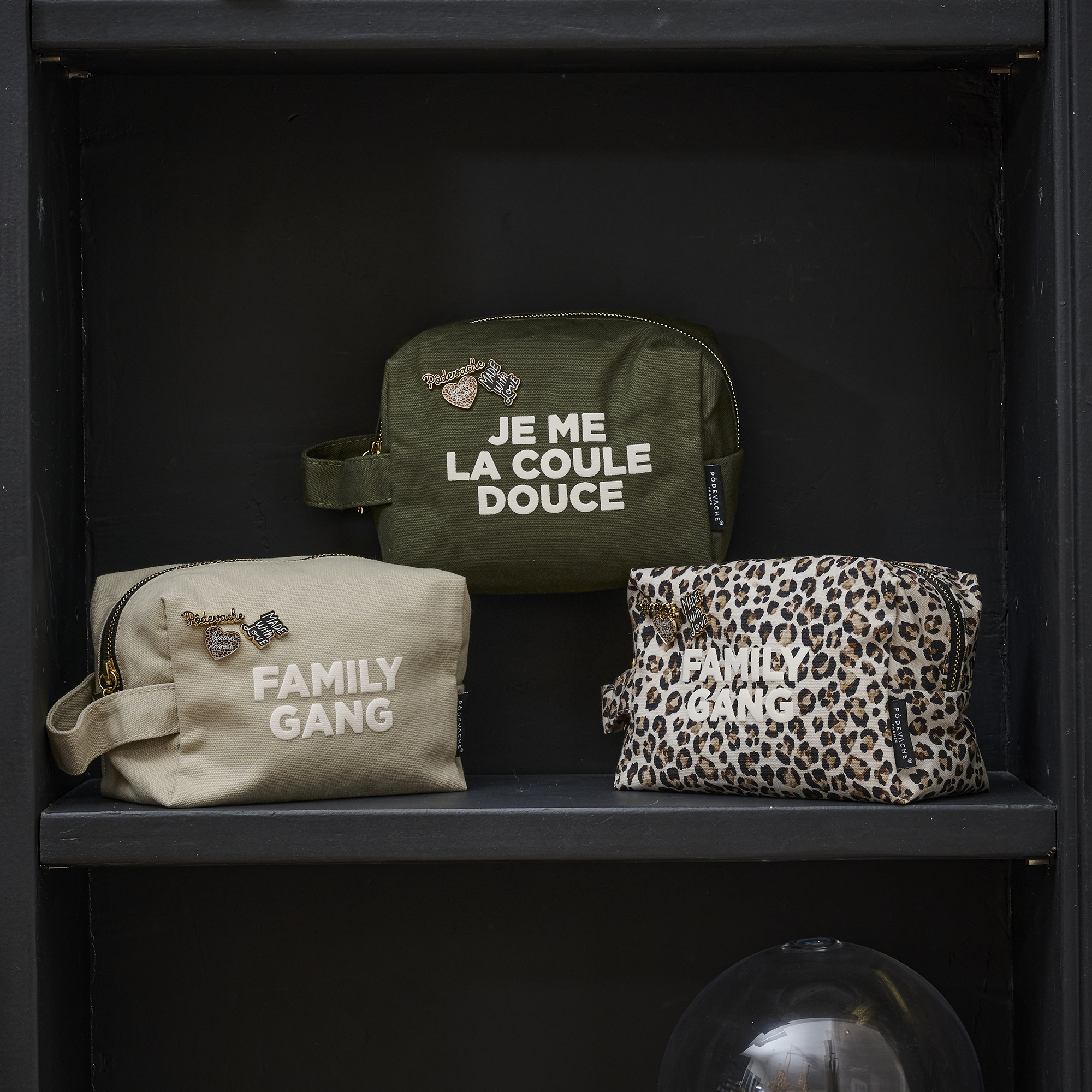 Pochette Pin's Family Gang
