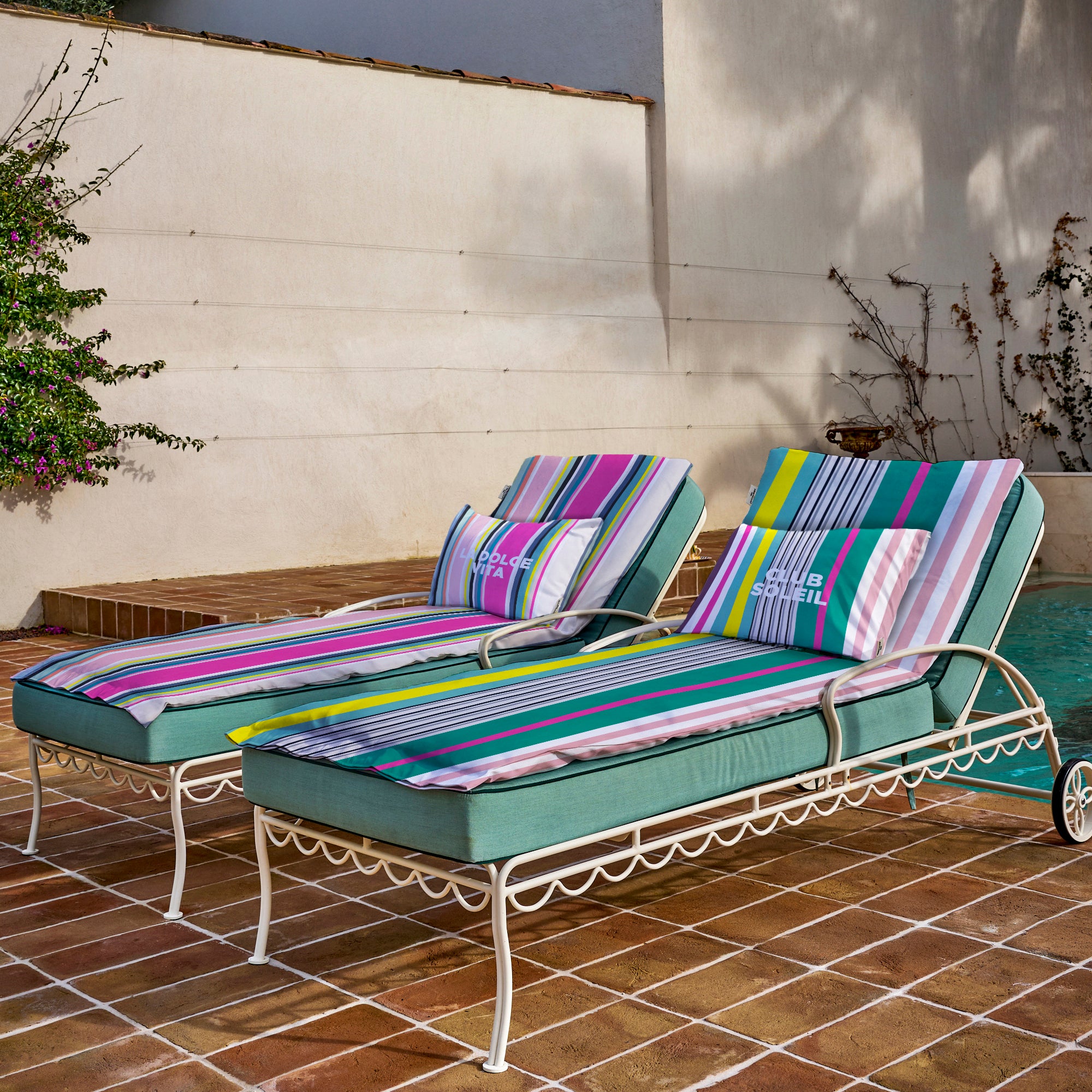 Matelas bain de soleil Stripe Club Soleil