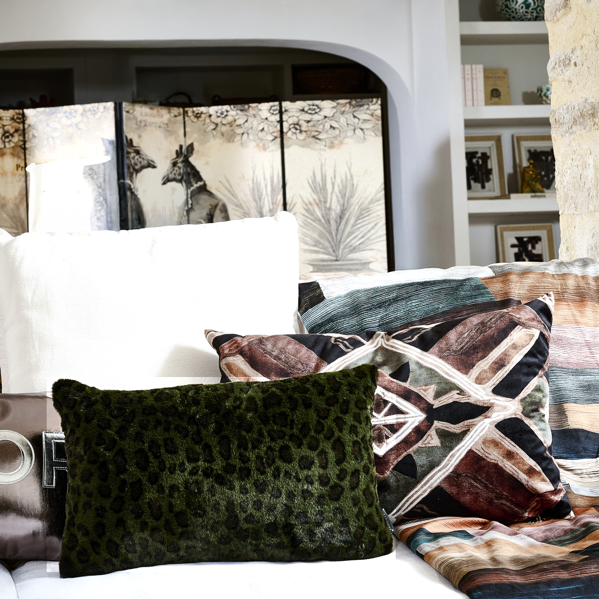 Coussin en fausse fourrure Felino