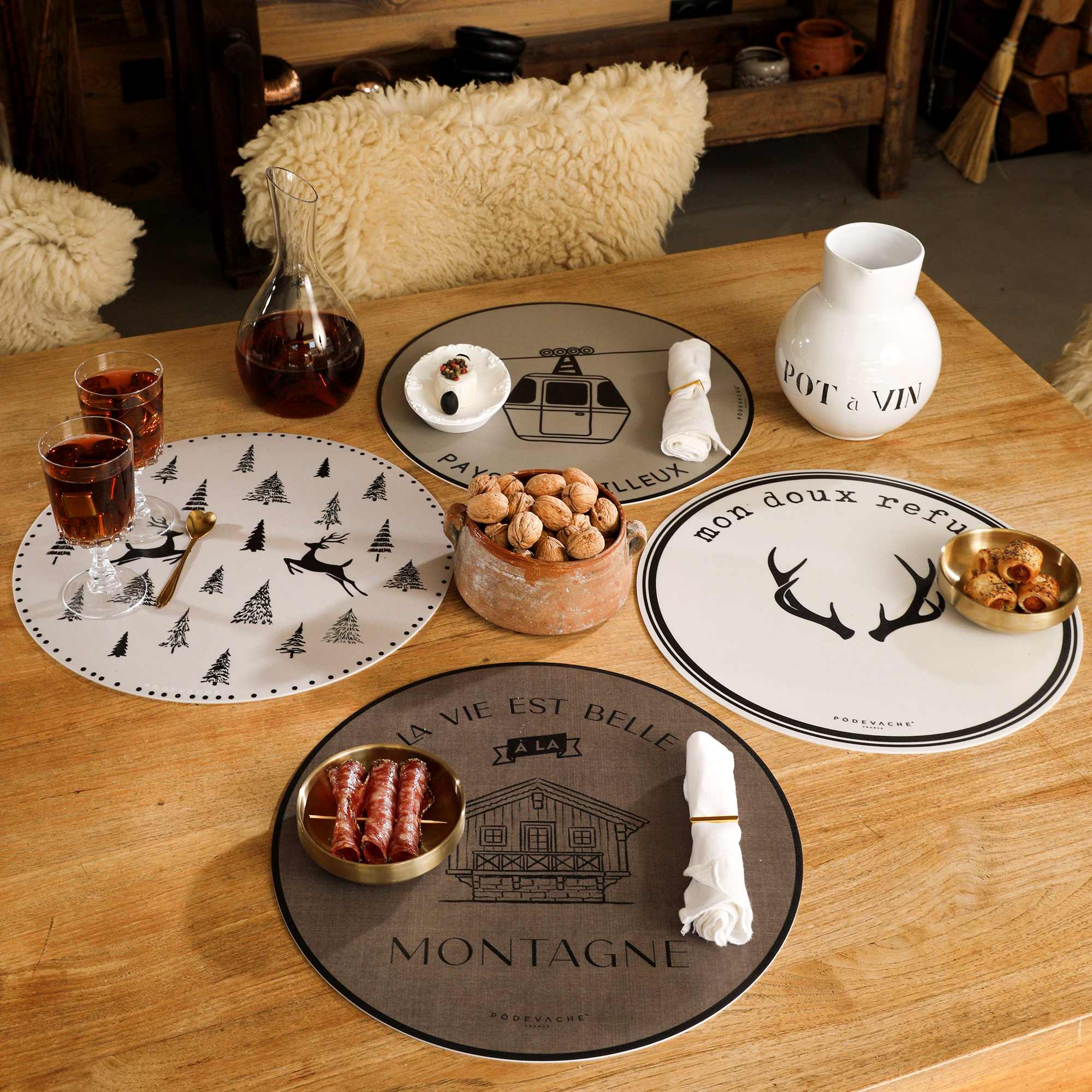 Set De Table Vinyle Pays Merveilleux