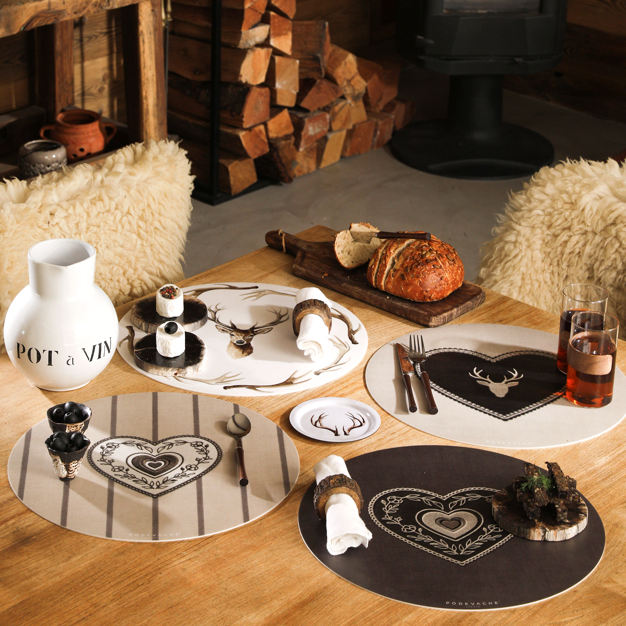 Hollis vinyl placemat
