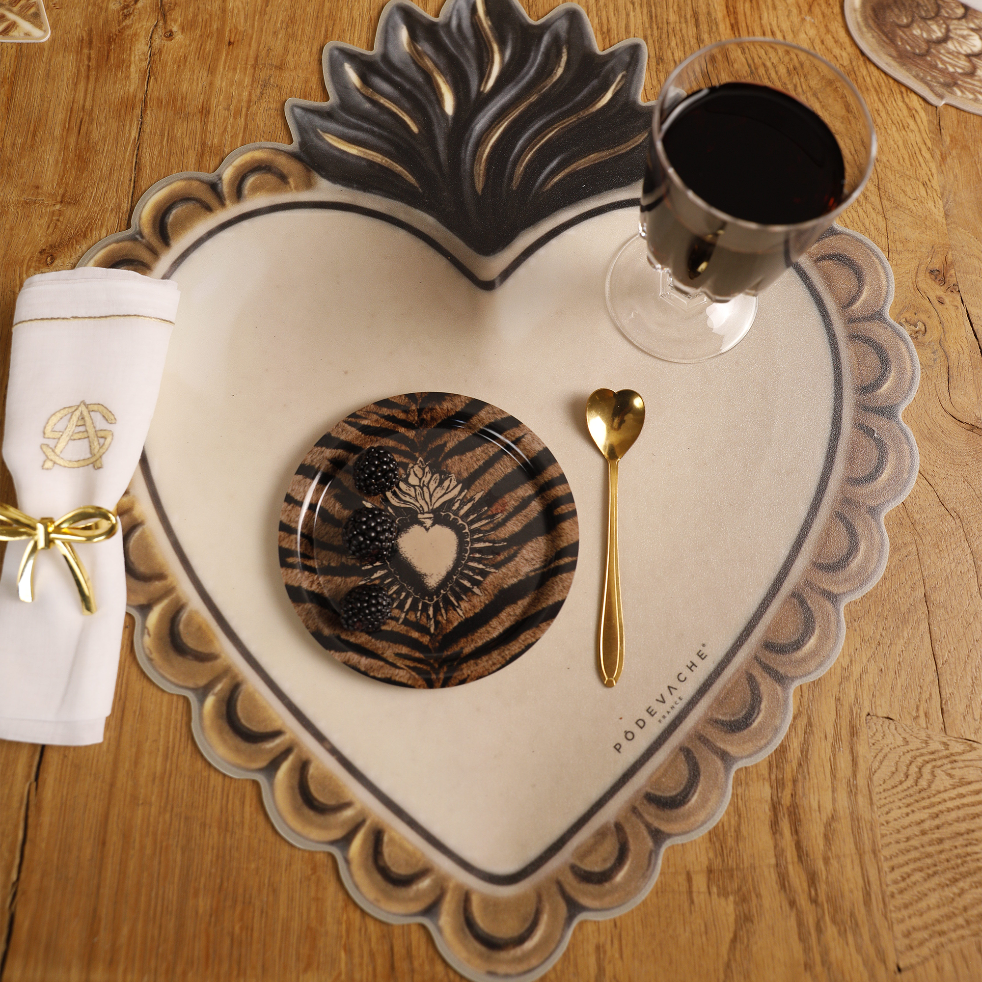 Set De Table Vinyle Gold Heart Pearly