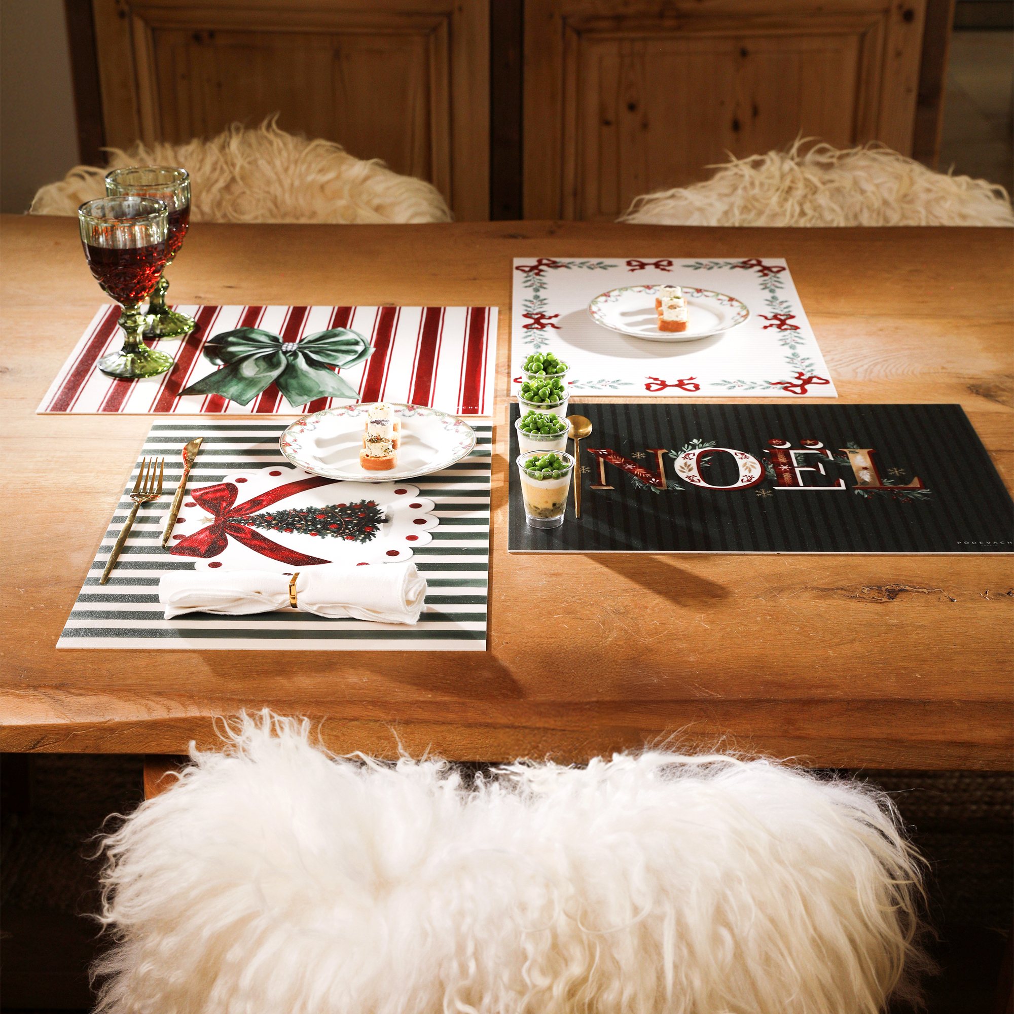Set De Table Vinyle Christmas Stripes Red