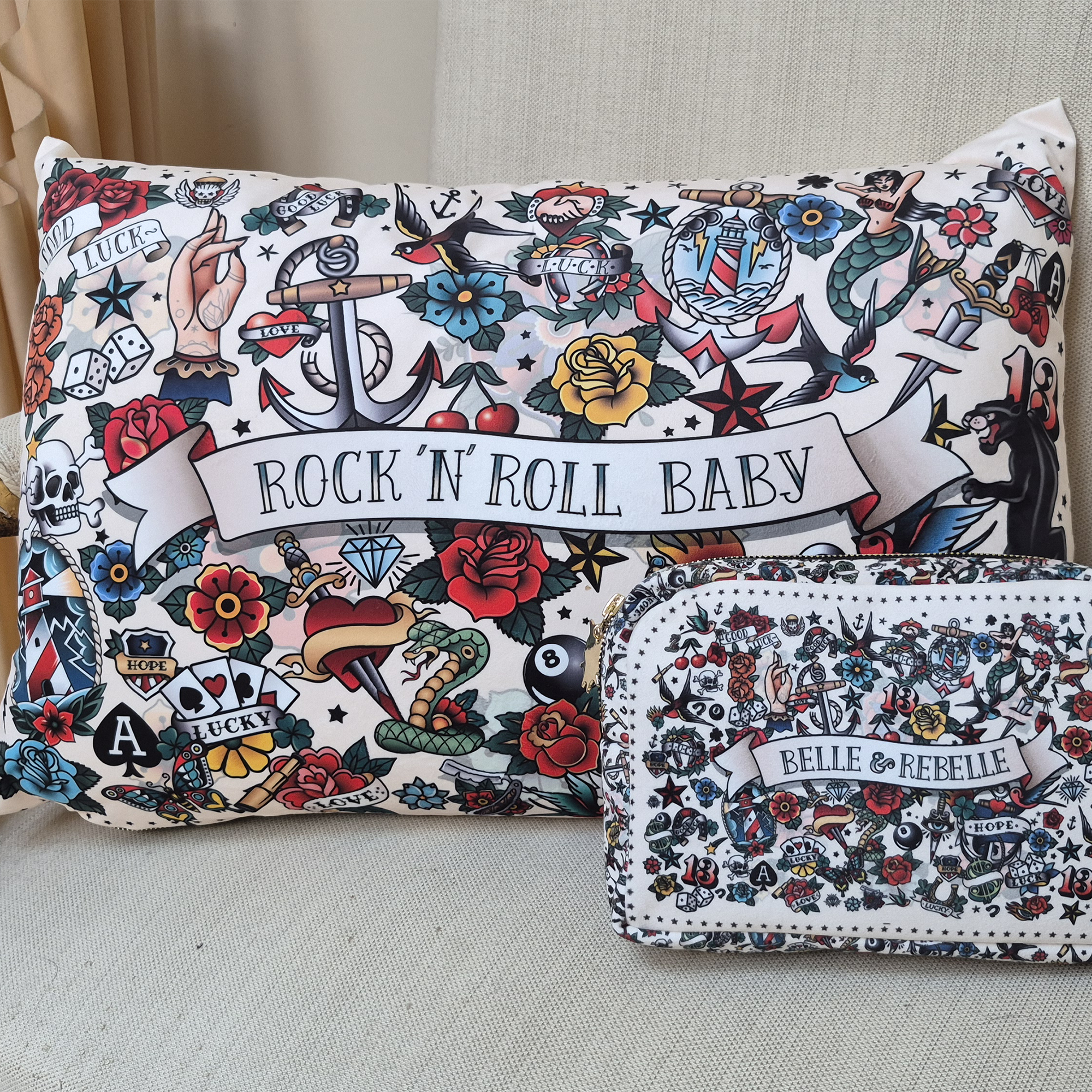 Coussin Velours Personnalisé Tattoo