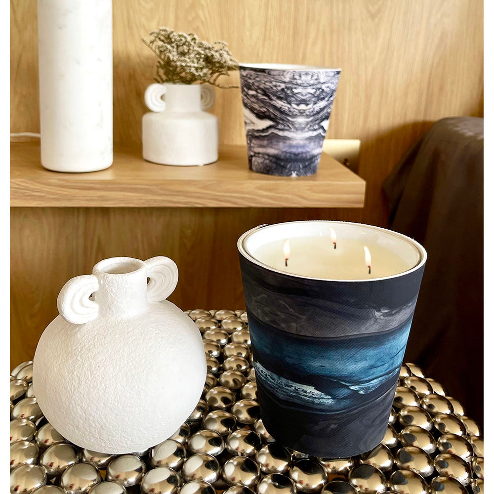 Bougie parfumée Baka - Santal / Poivre / Rose