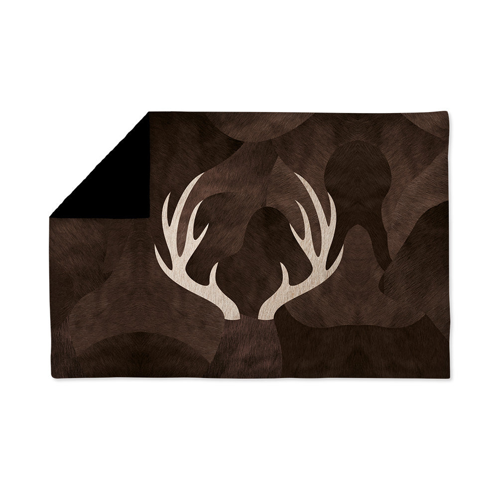 Deer horns velvet throw
