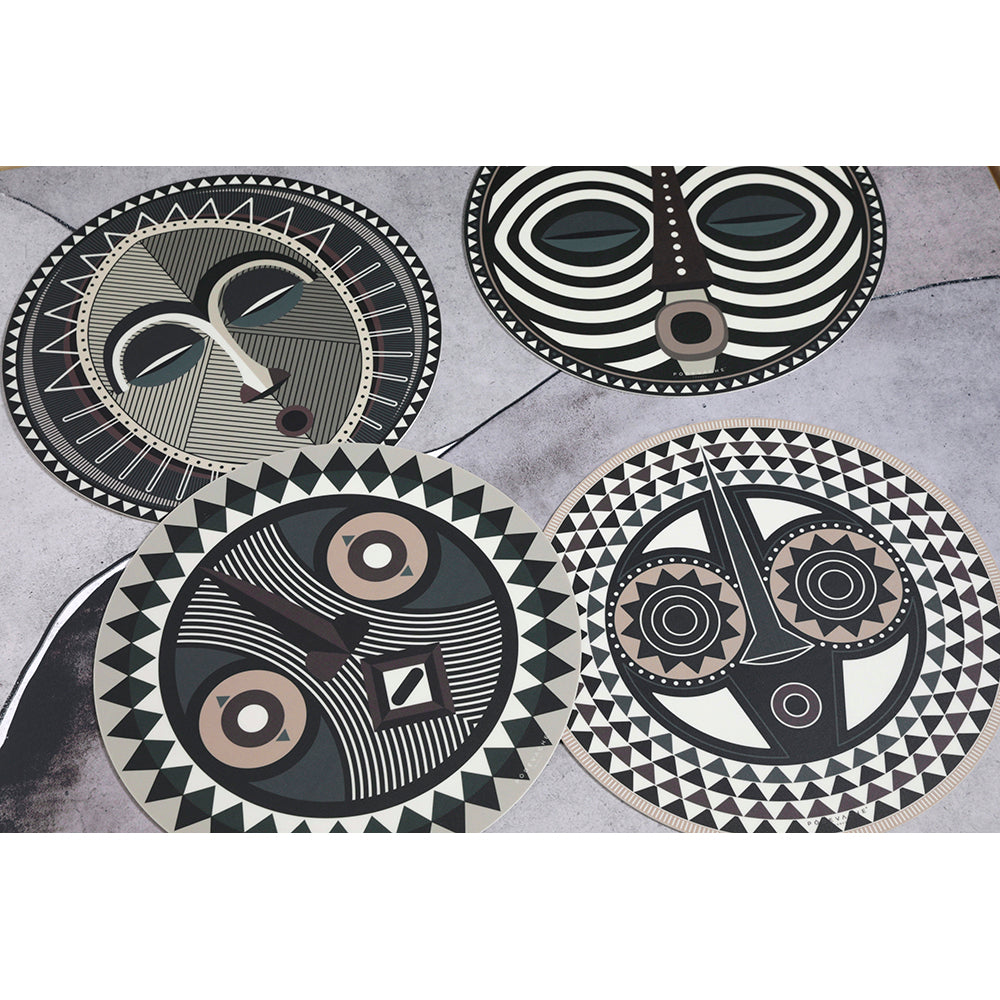 Dourou vinyl placemat