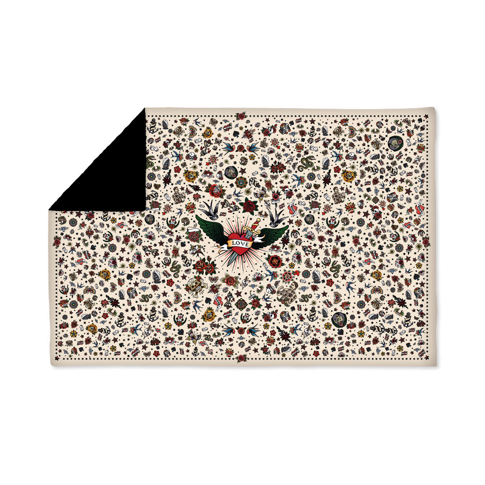 Tattoo Velvet Blanket Beige