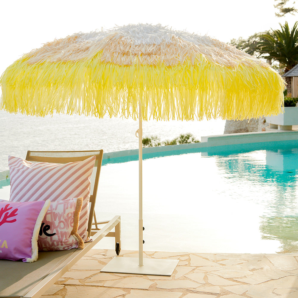 Reclining umbrella with raffia bangs Paio