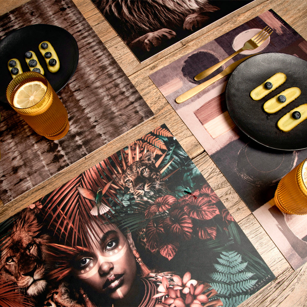 Kasoa vinyl placemat