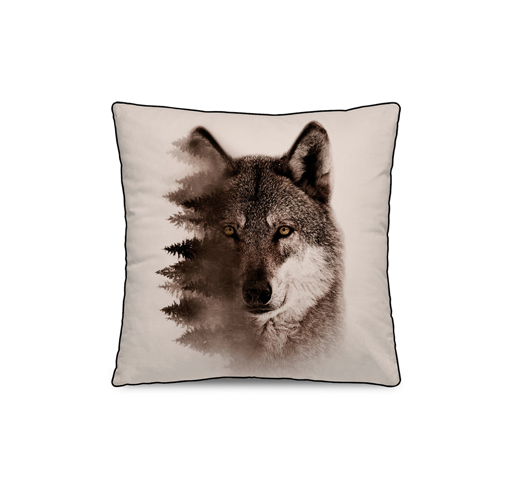 Wolf velvet cushion