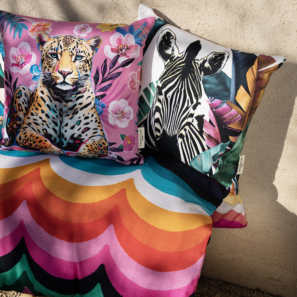 Pera outdoor cushion