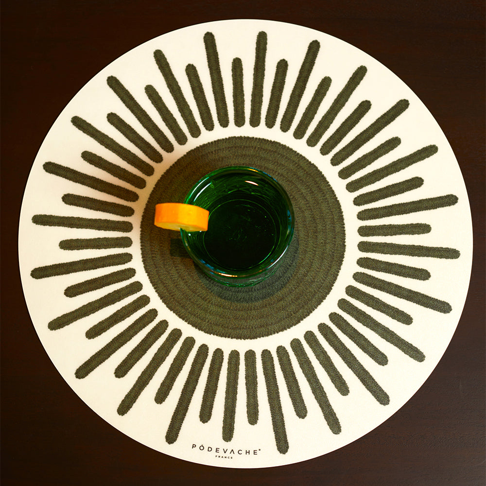 Graphic Sun vinyl placemat