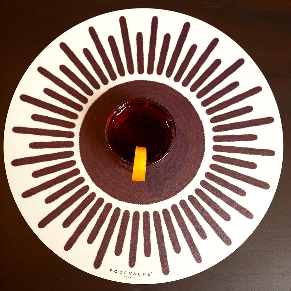 Graphic Sun vinyl placemat