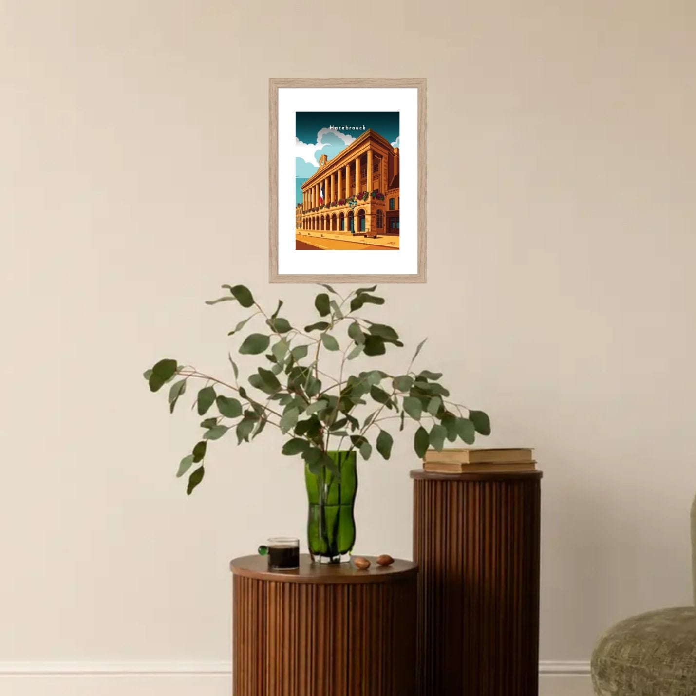 L'Hôtel de Ville — Pôdevache, en situation sur un mur