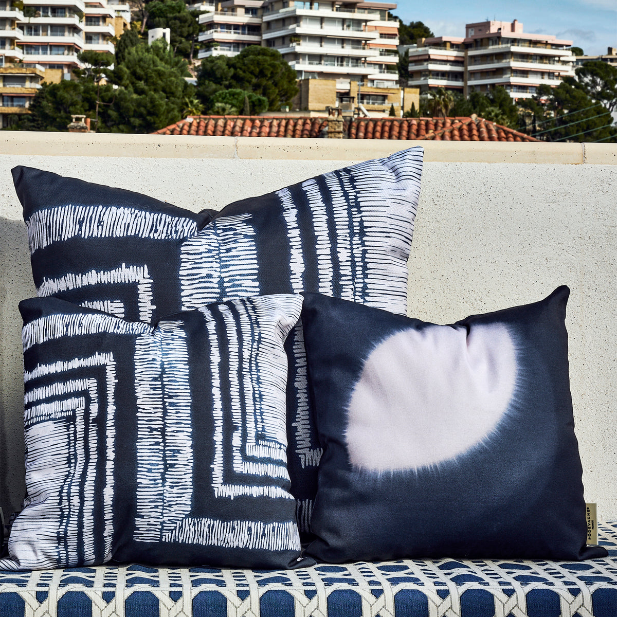 Volui outdoor cushion