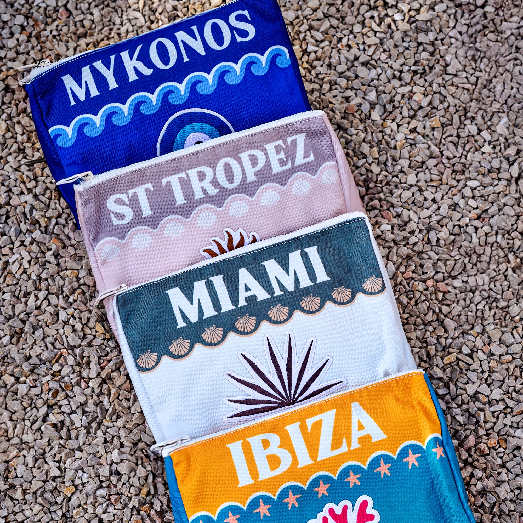 Pochette brodée Mykonos