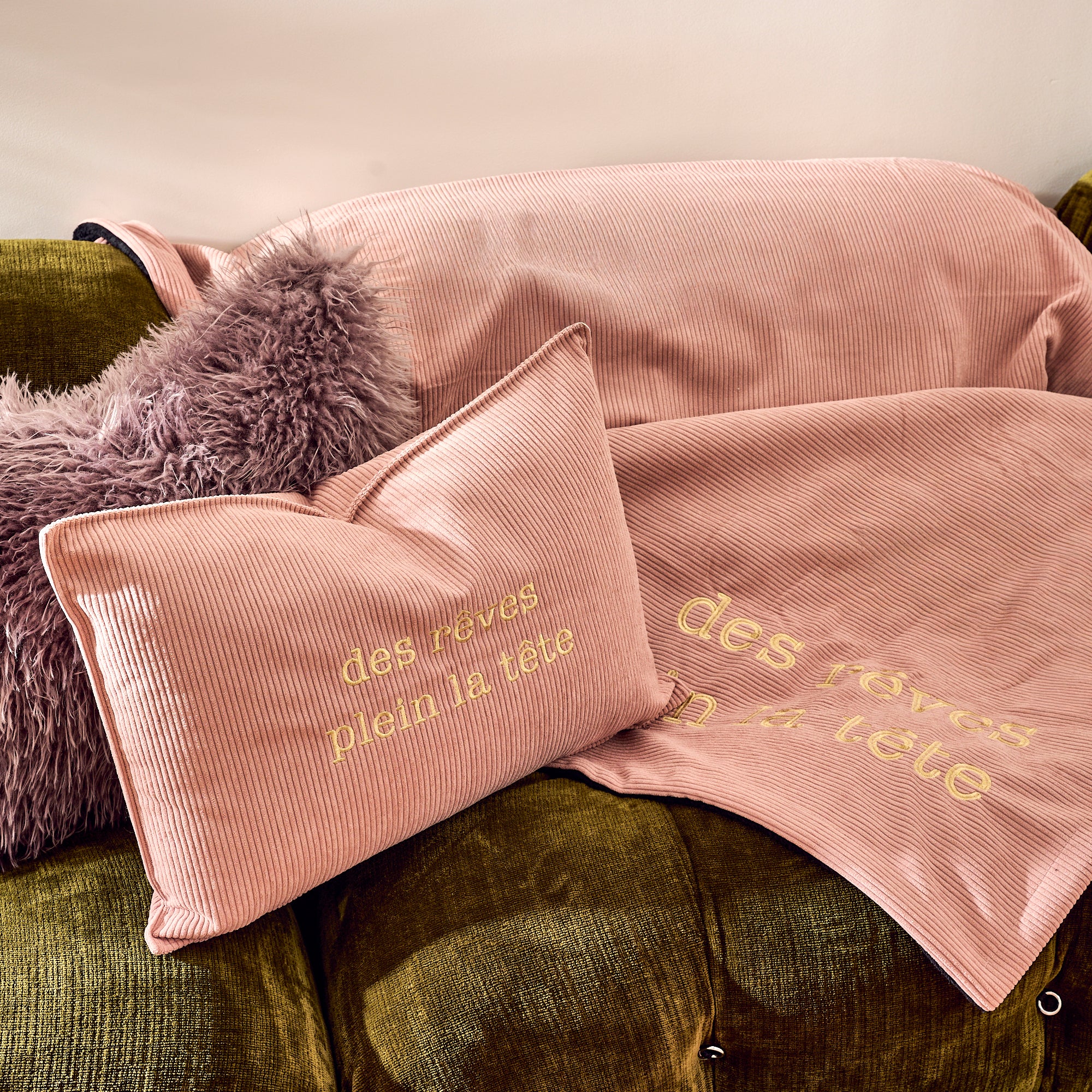 Plaid velours brodé Rêves