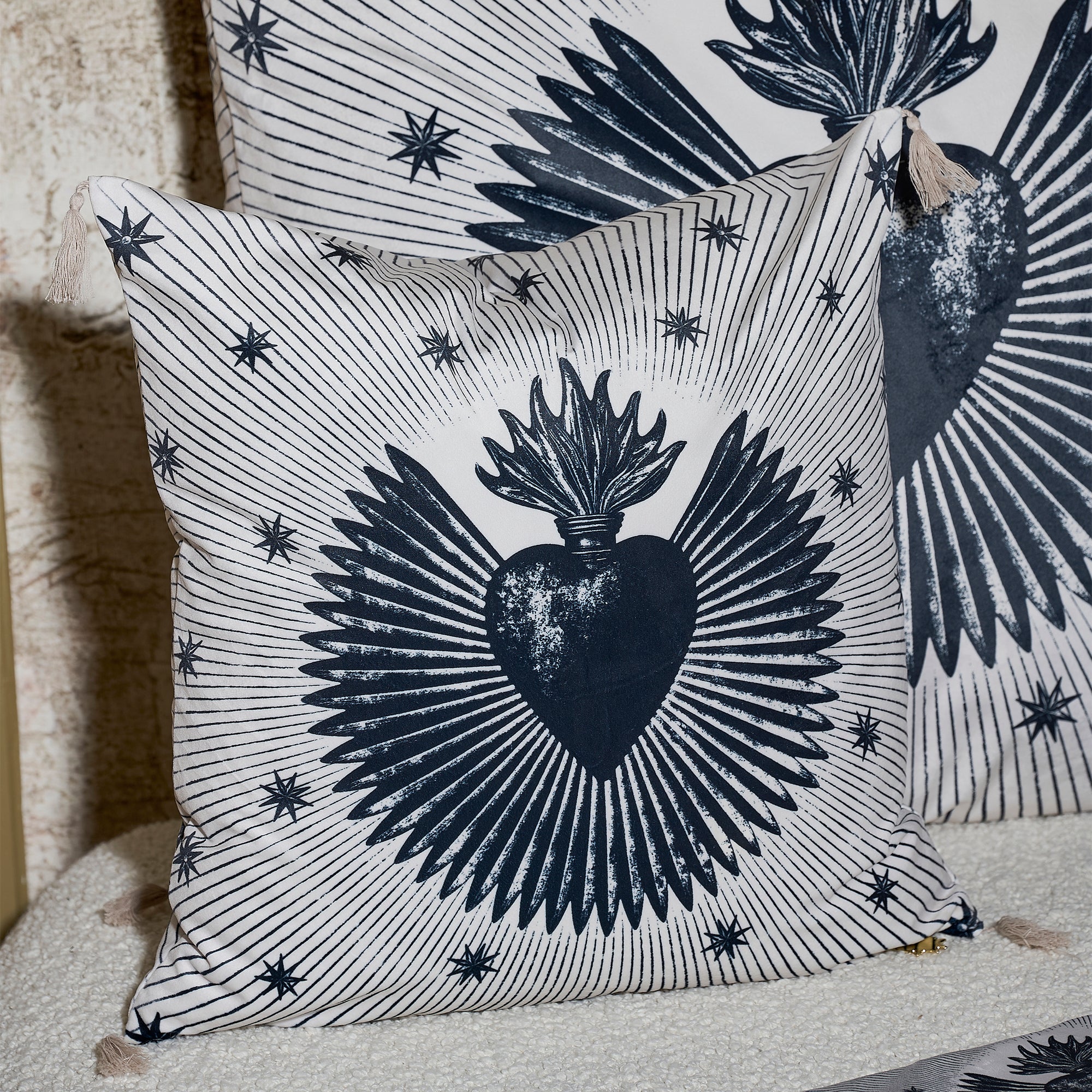 Coussin Velours Ex Voto Assur