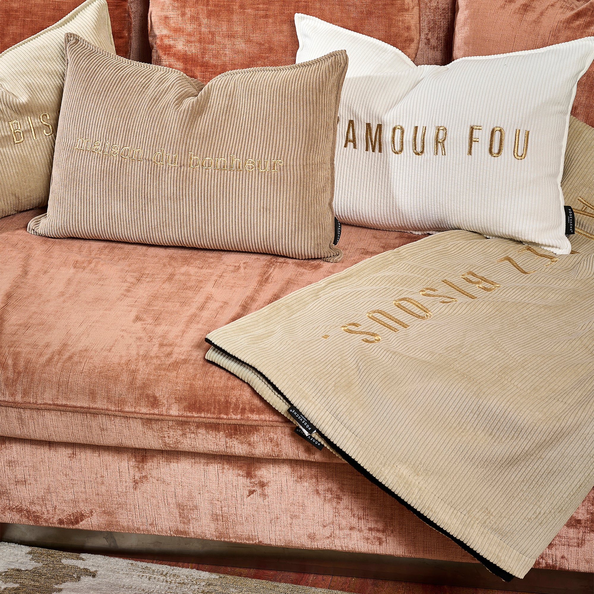 Plaid velours brodé Maison du Bonheur