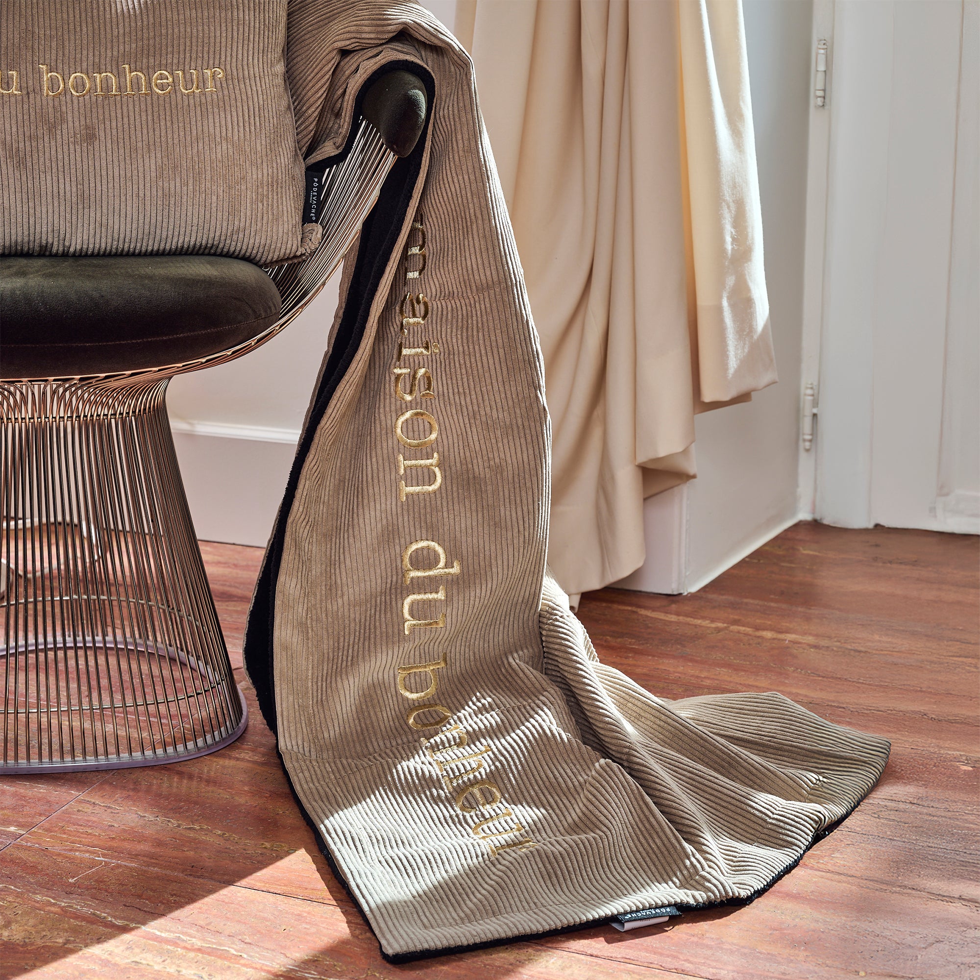 Plaid velours brodé Maison du Bonheur