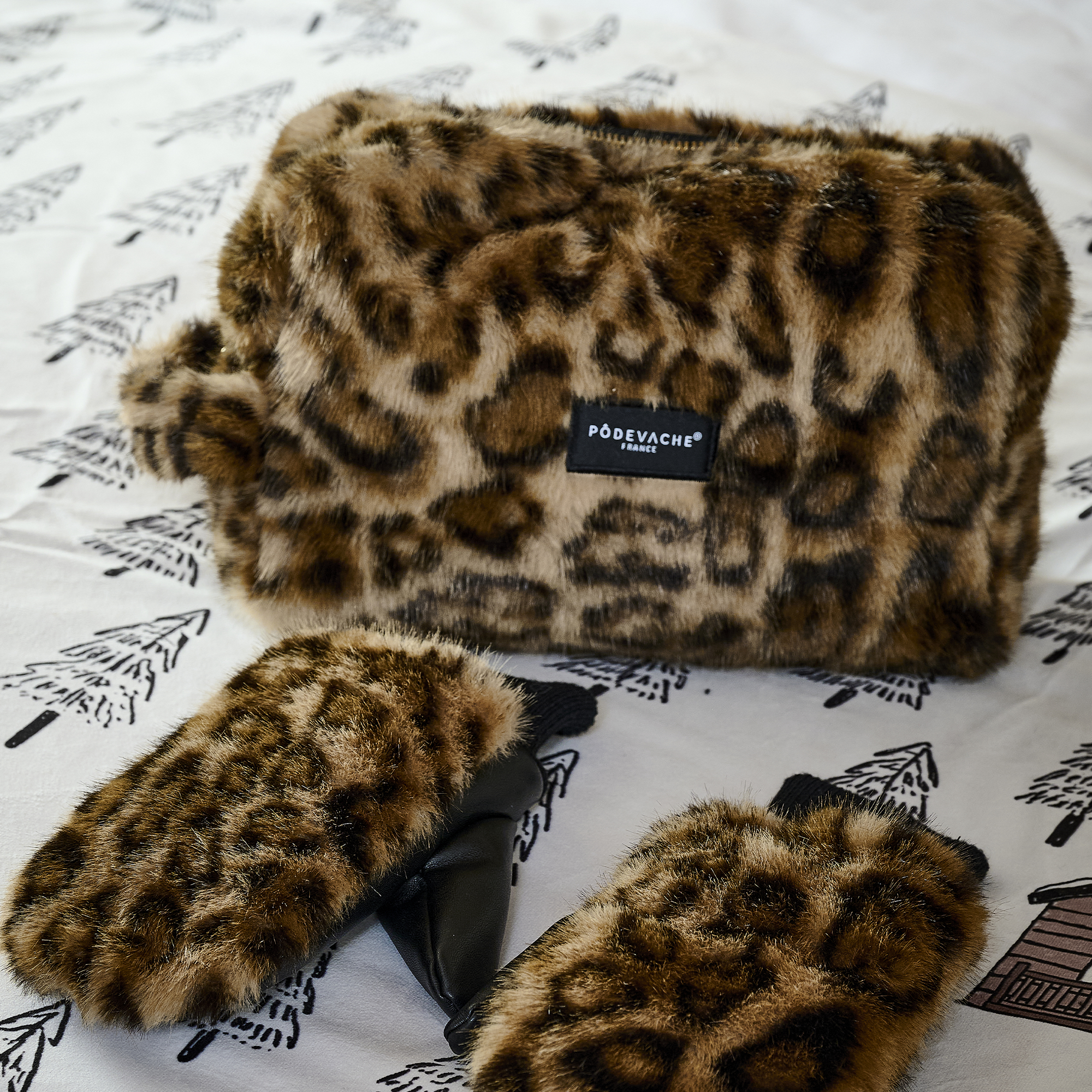 Pochette en fausse fourrure Léopard