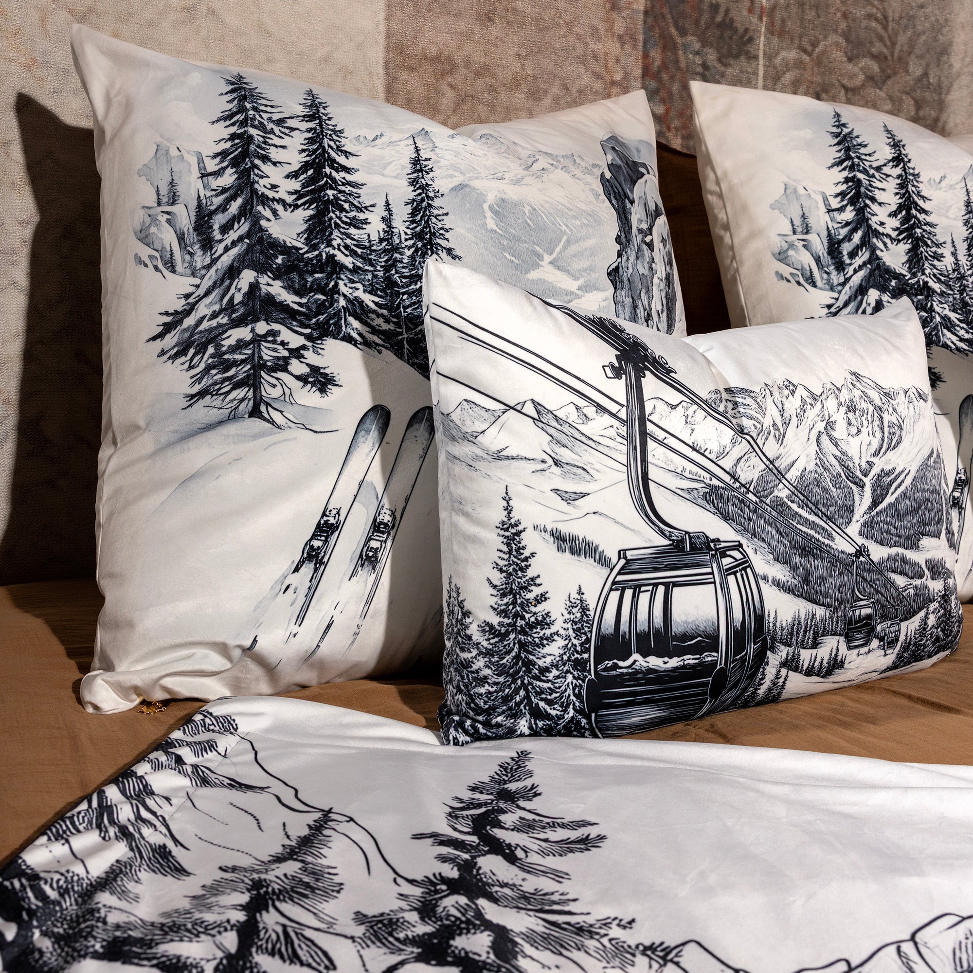 Pikes velvet cushion