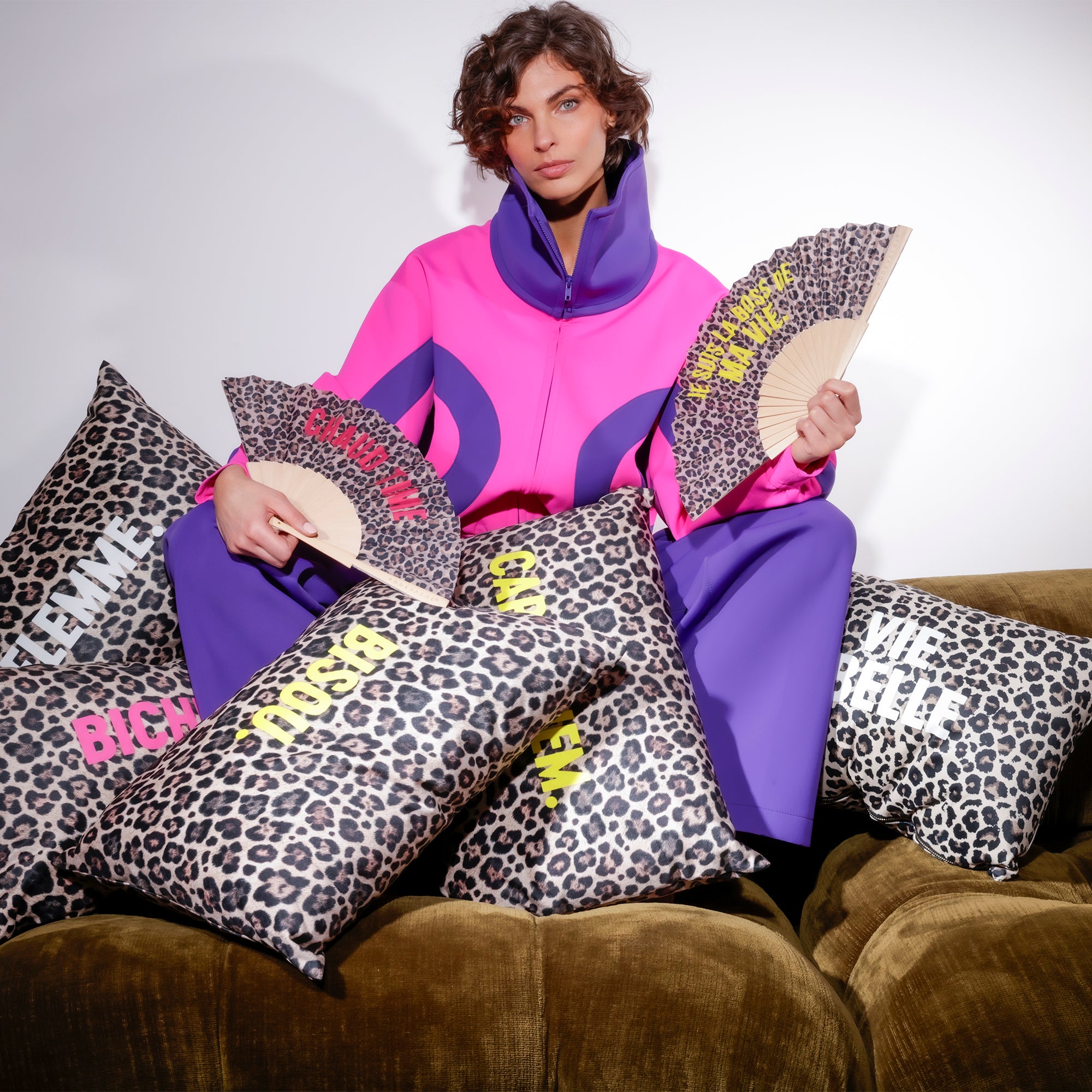 Coussin Velours Léopard Bisou