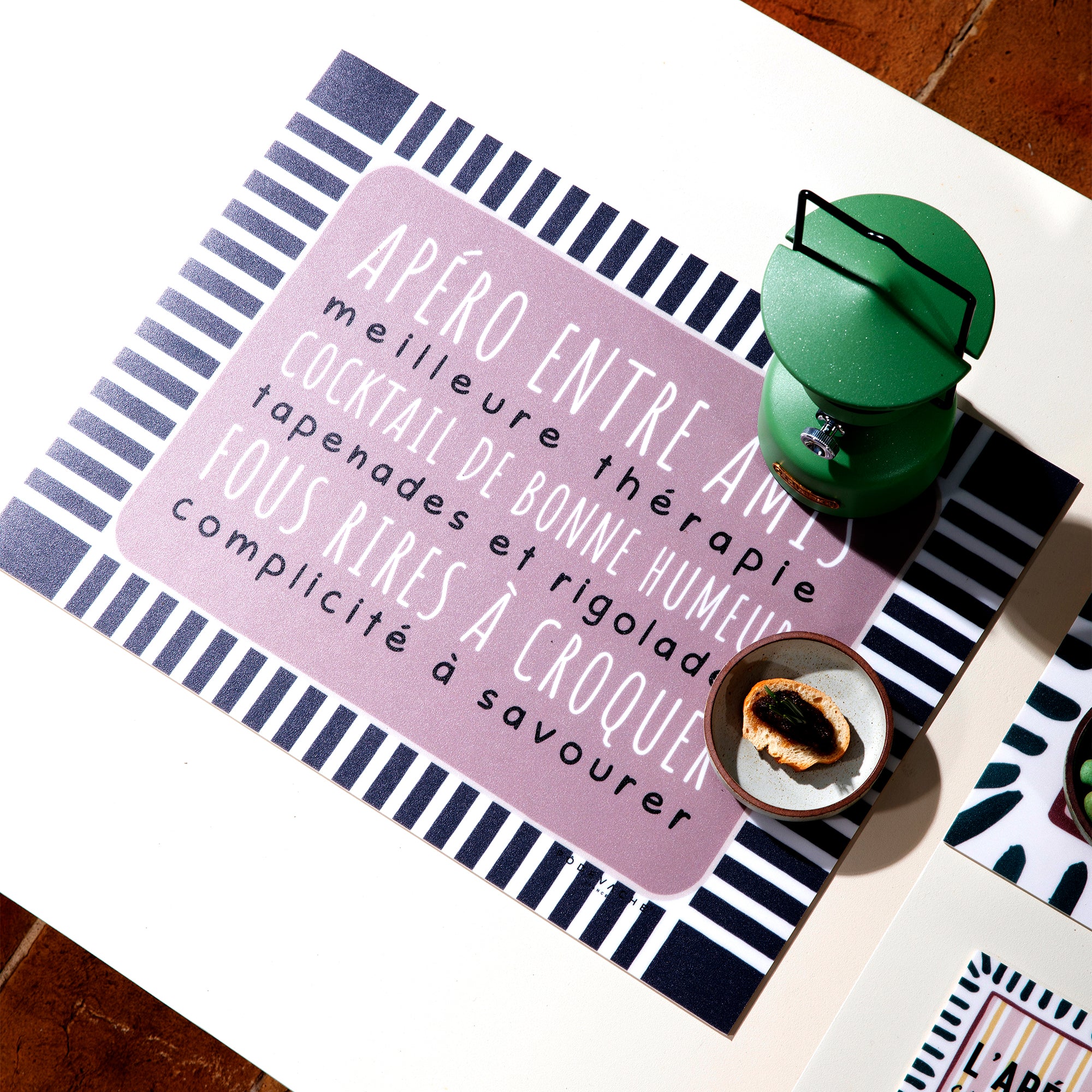 Set De Table Vinyle Apéro Entre Amis