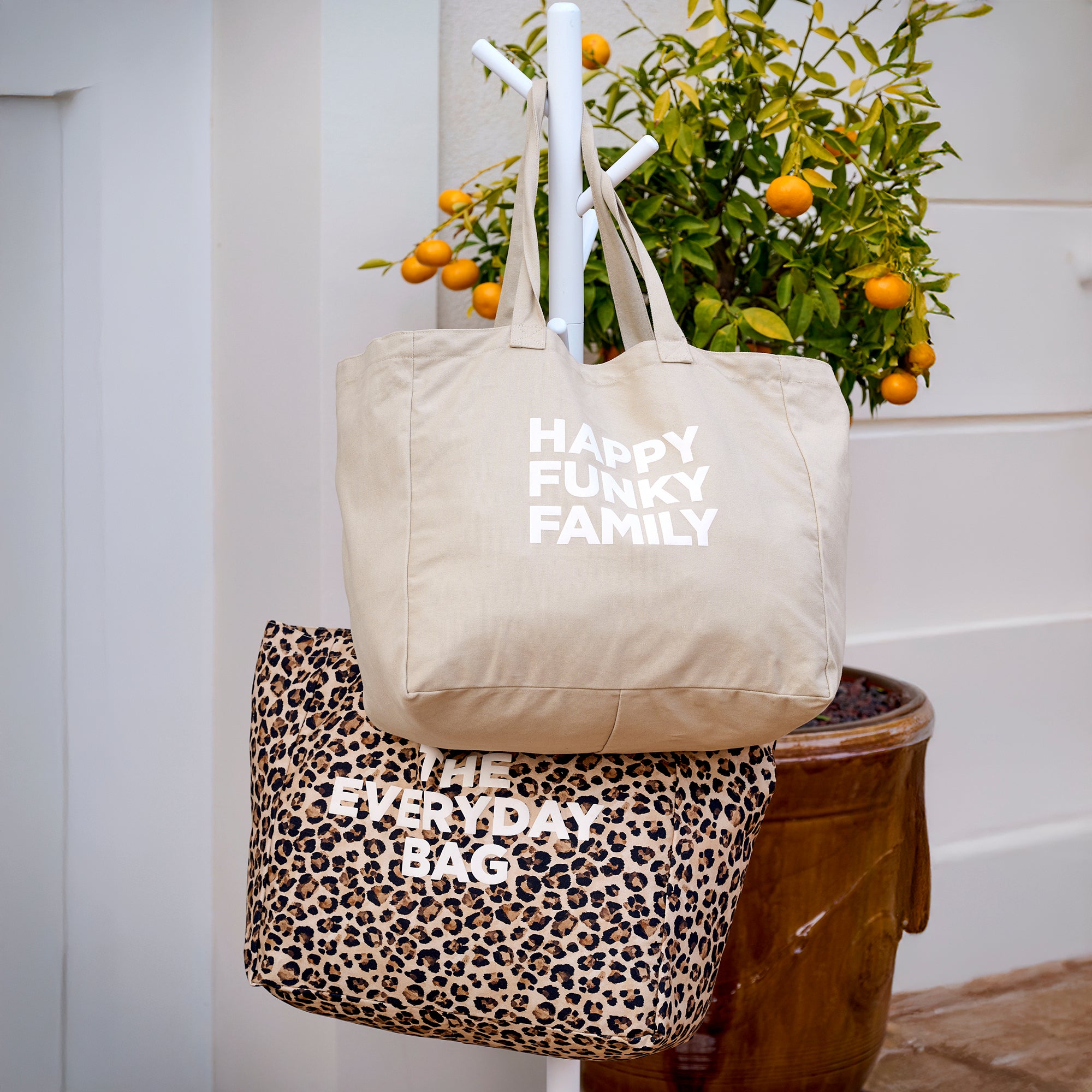 Totebag Pin's Funky Family