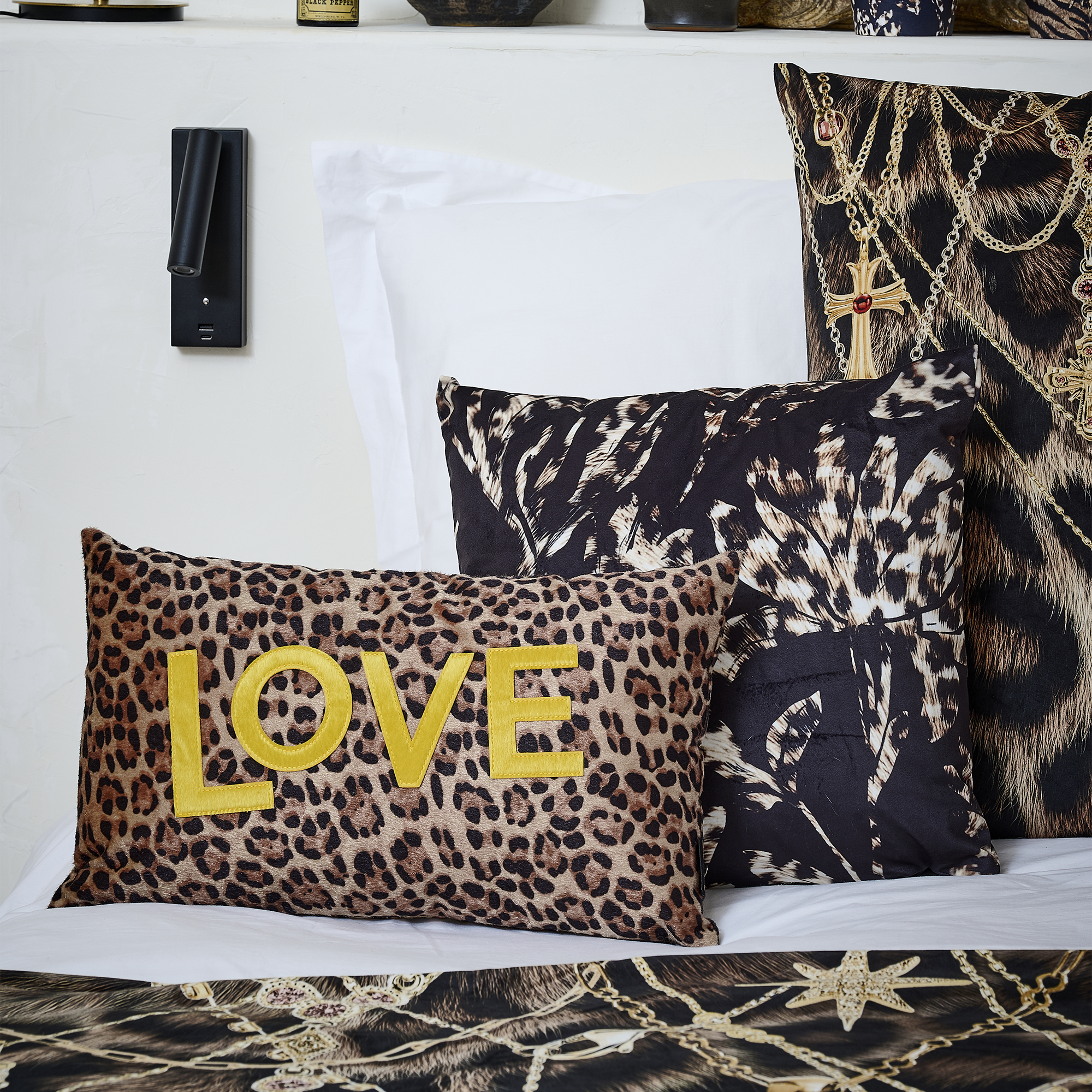 Coussin velours Ouro Preto