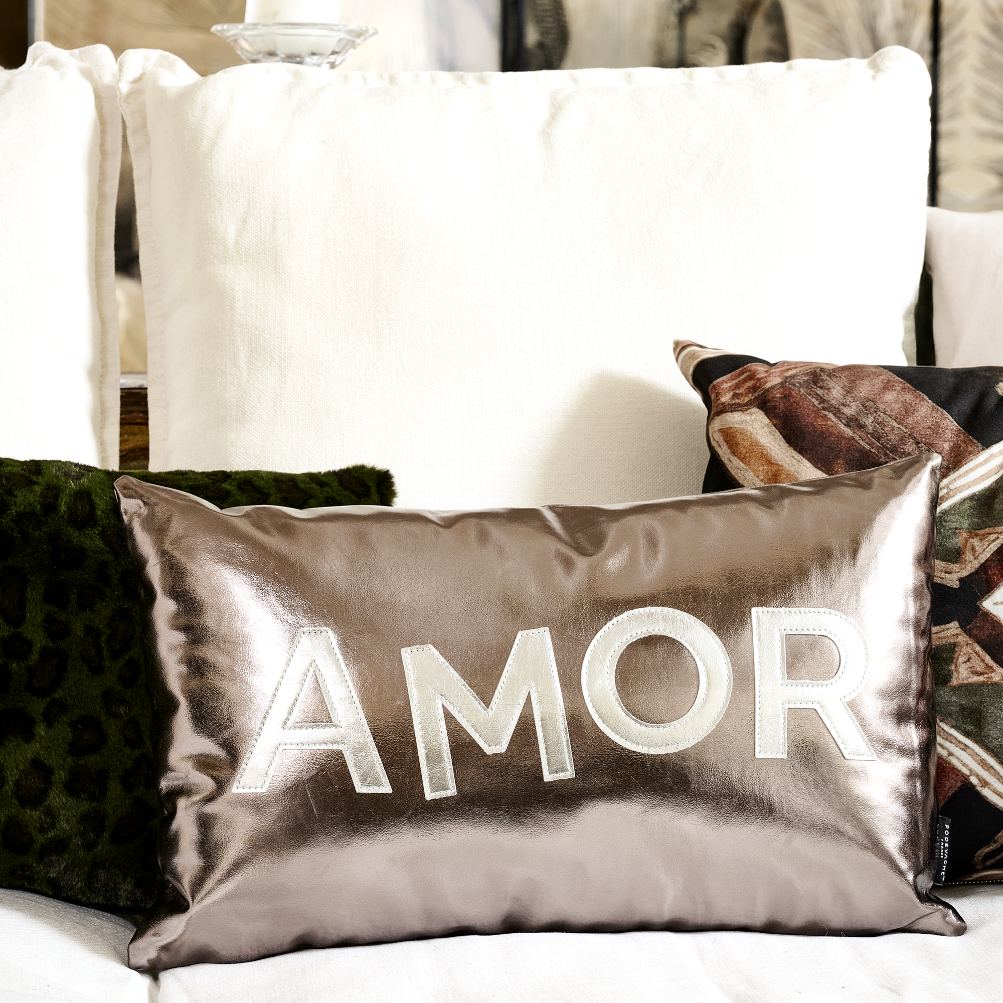 Coussin en simili cuir irisé Chachapoyas
