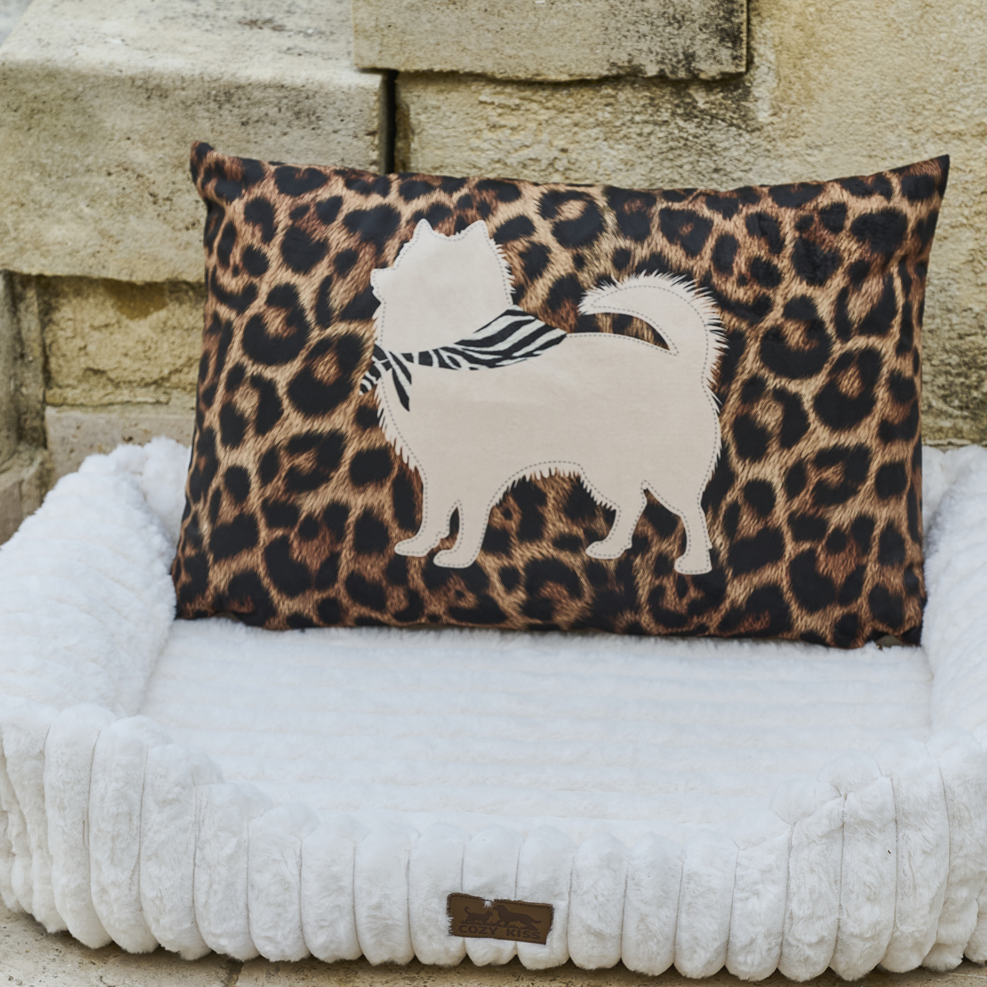Coussin velours Leo Spitz