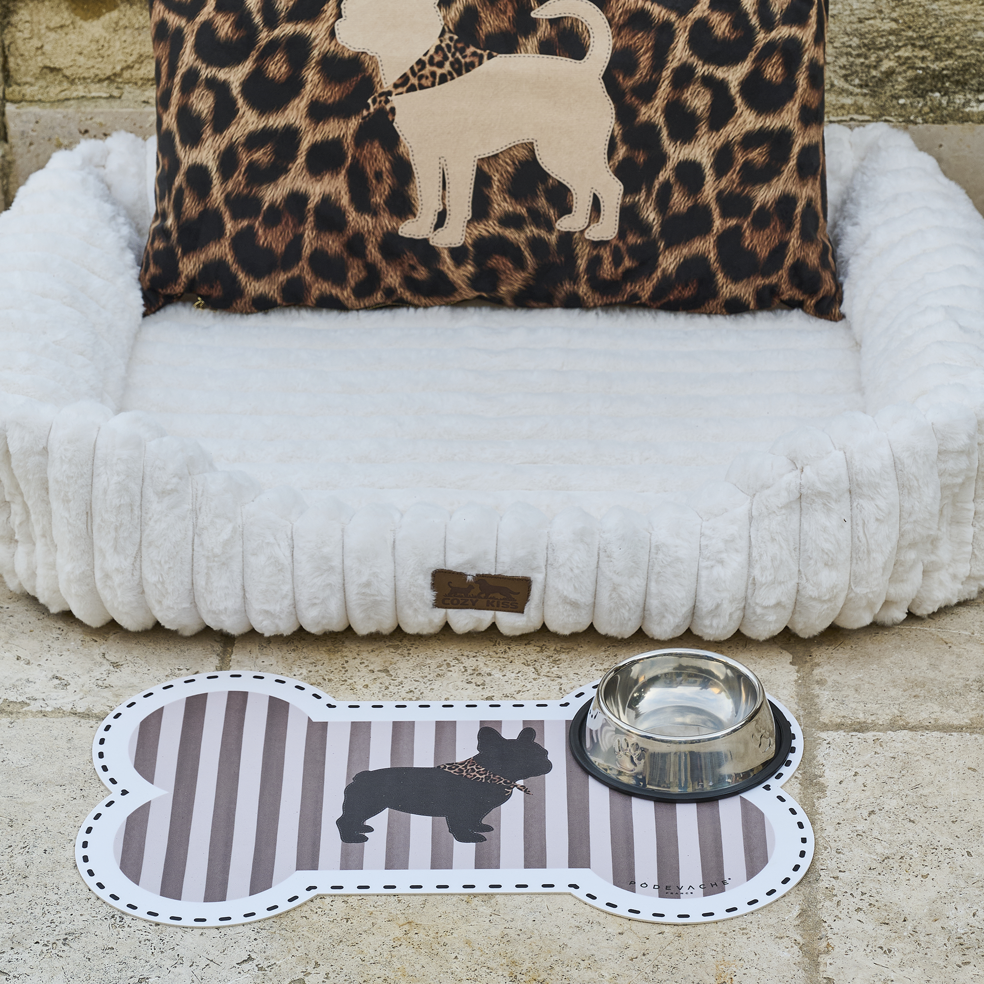 Tapis gamelle vinyle Stripes Bulldog