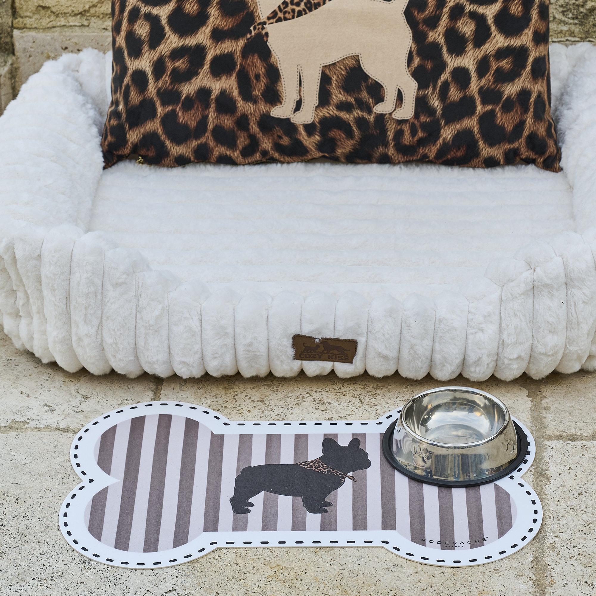 Coussin velours Leo Chihuahua