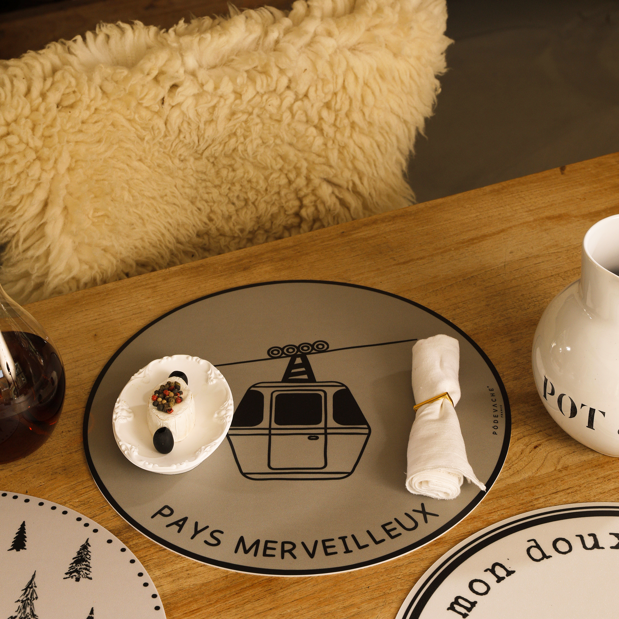 Set De Table Vinyle Pays Merveilleux