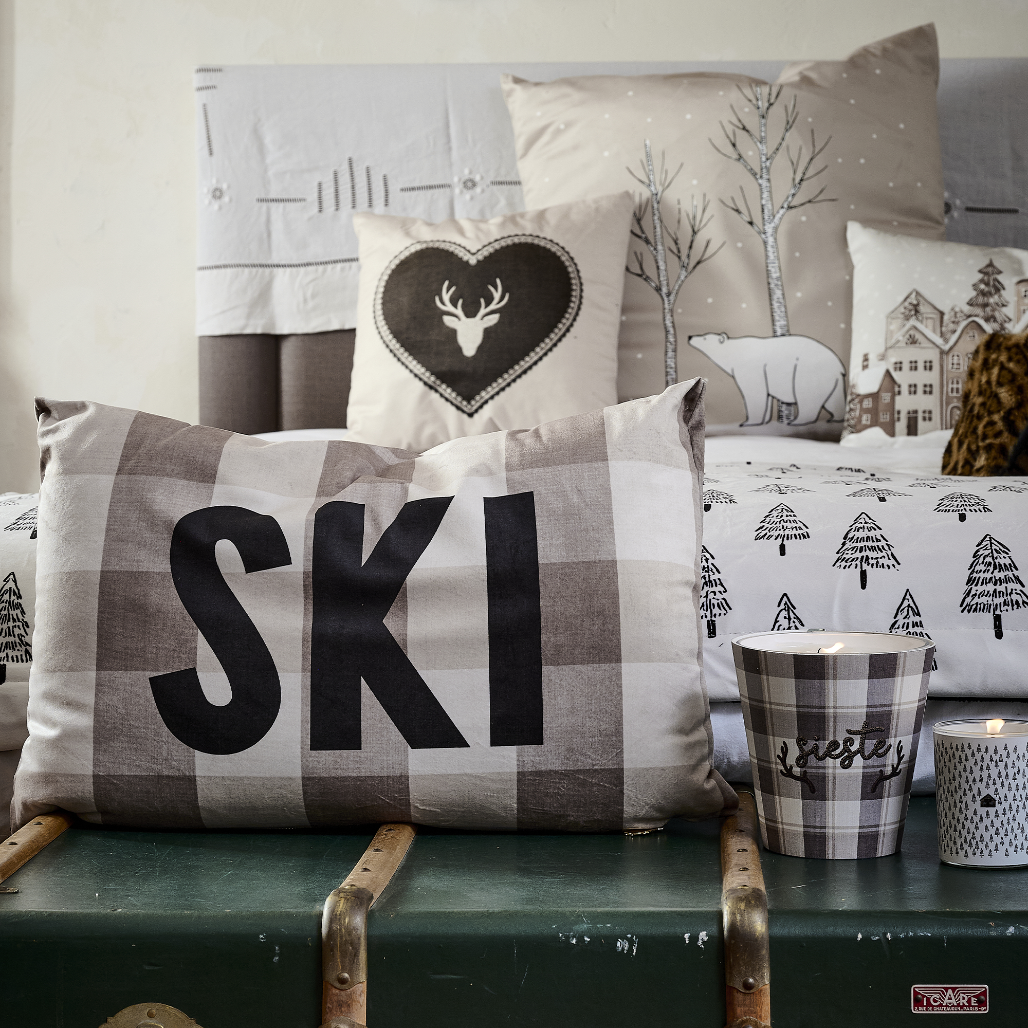Coussin Velours Ski Tartan