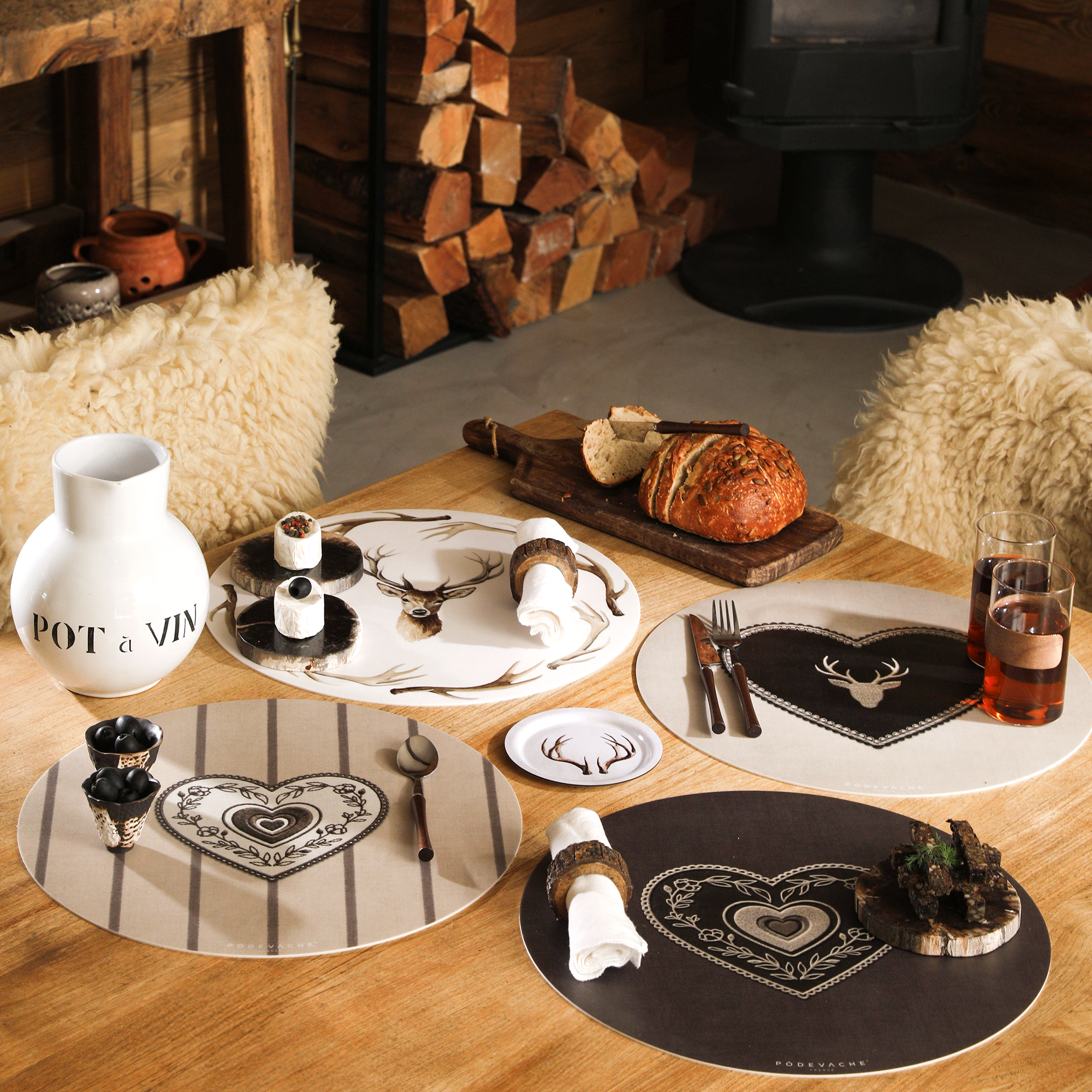 Set De Table Vinyle Hinter Schwarze